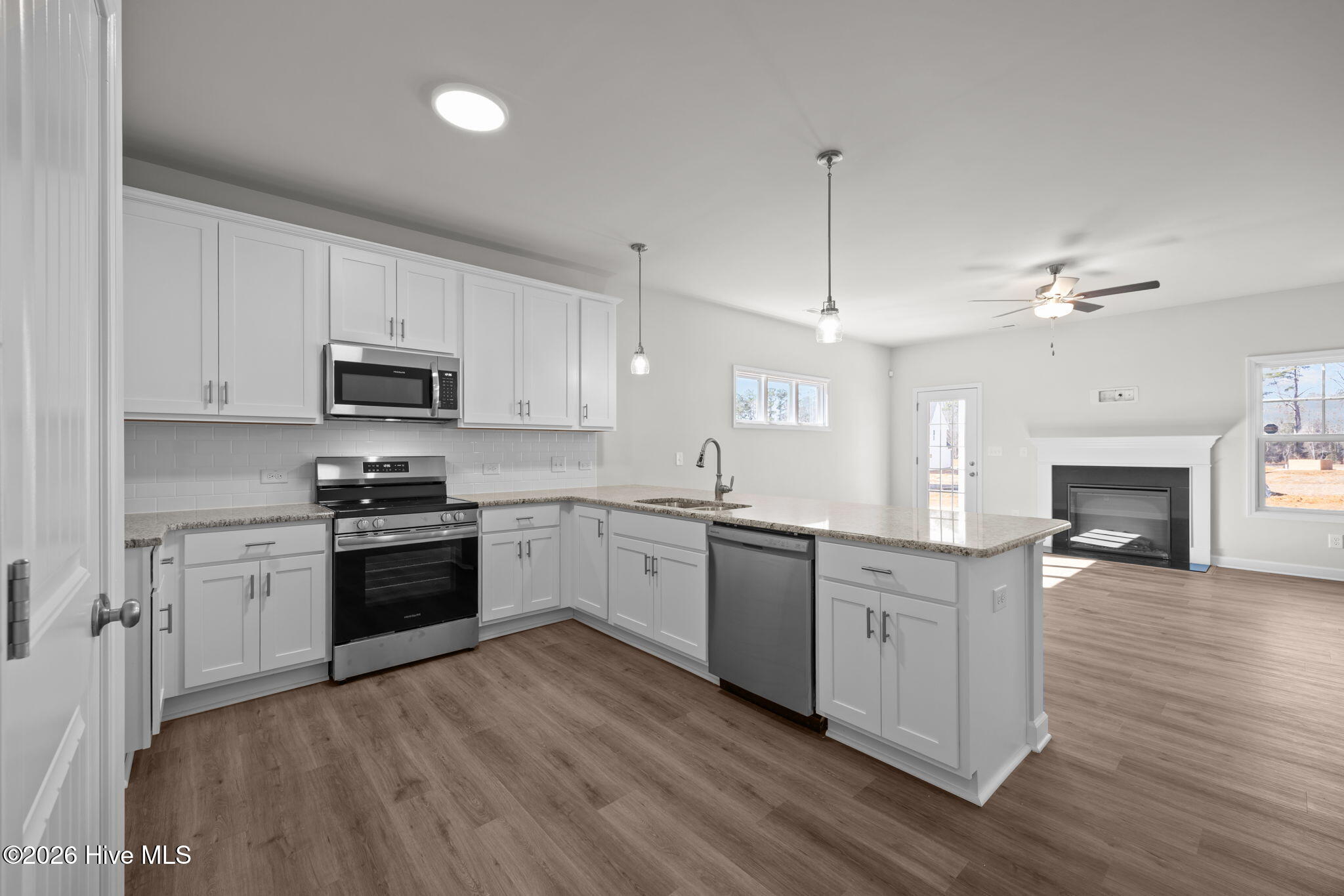 275 Elijah Way, 61