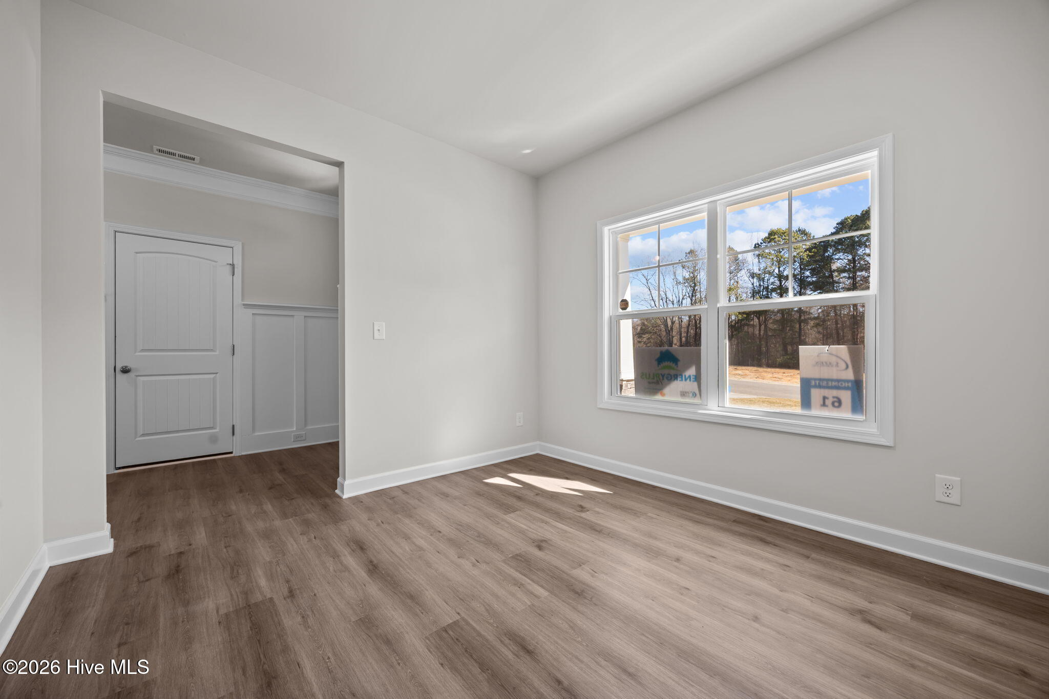 275 Elijah Way, 61