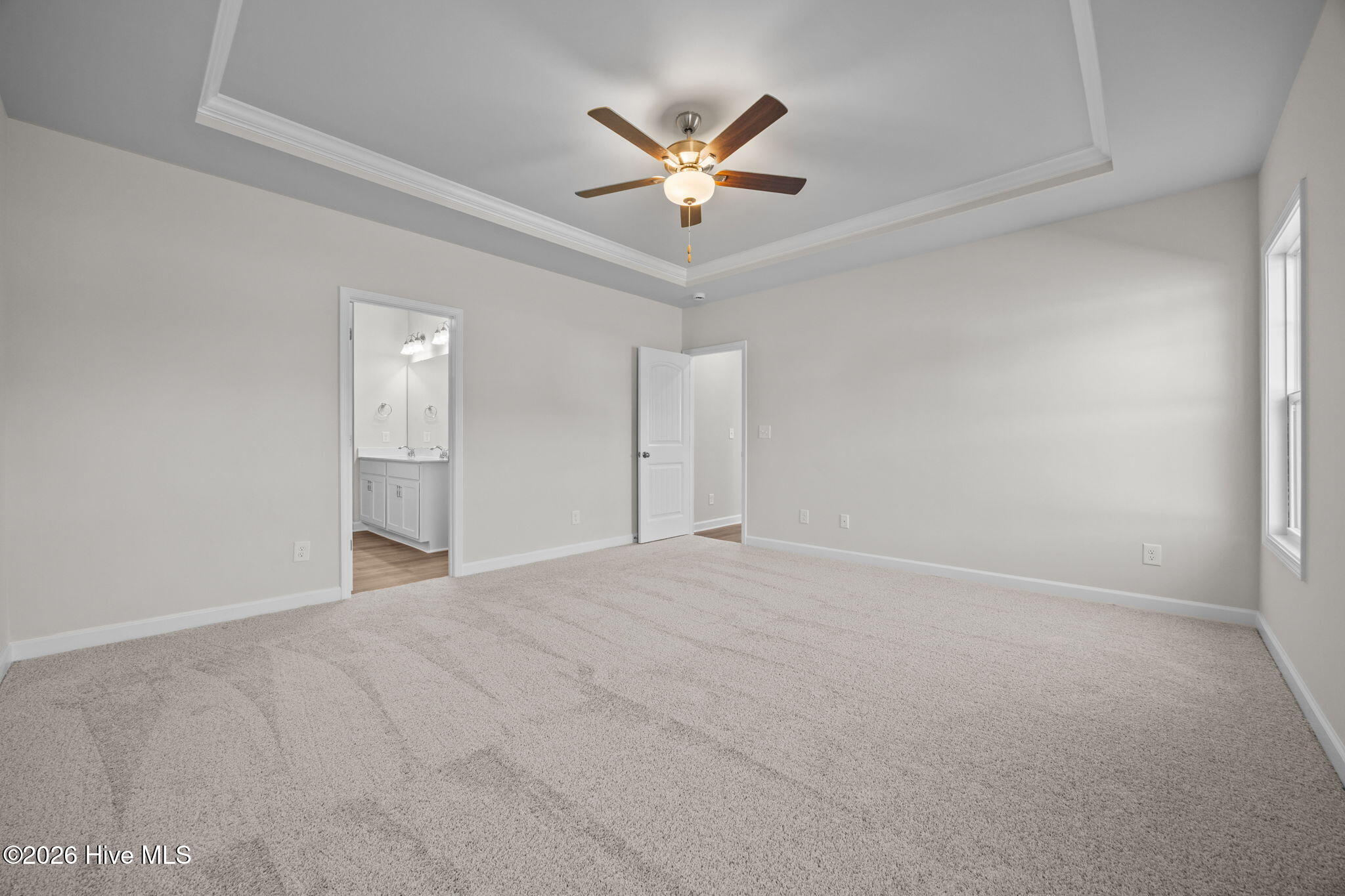 275 Elijah Way, 61