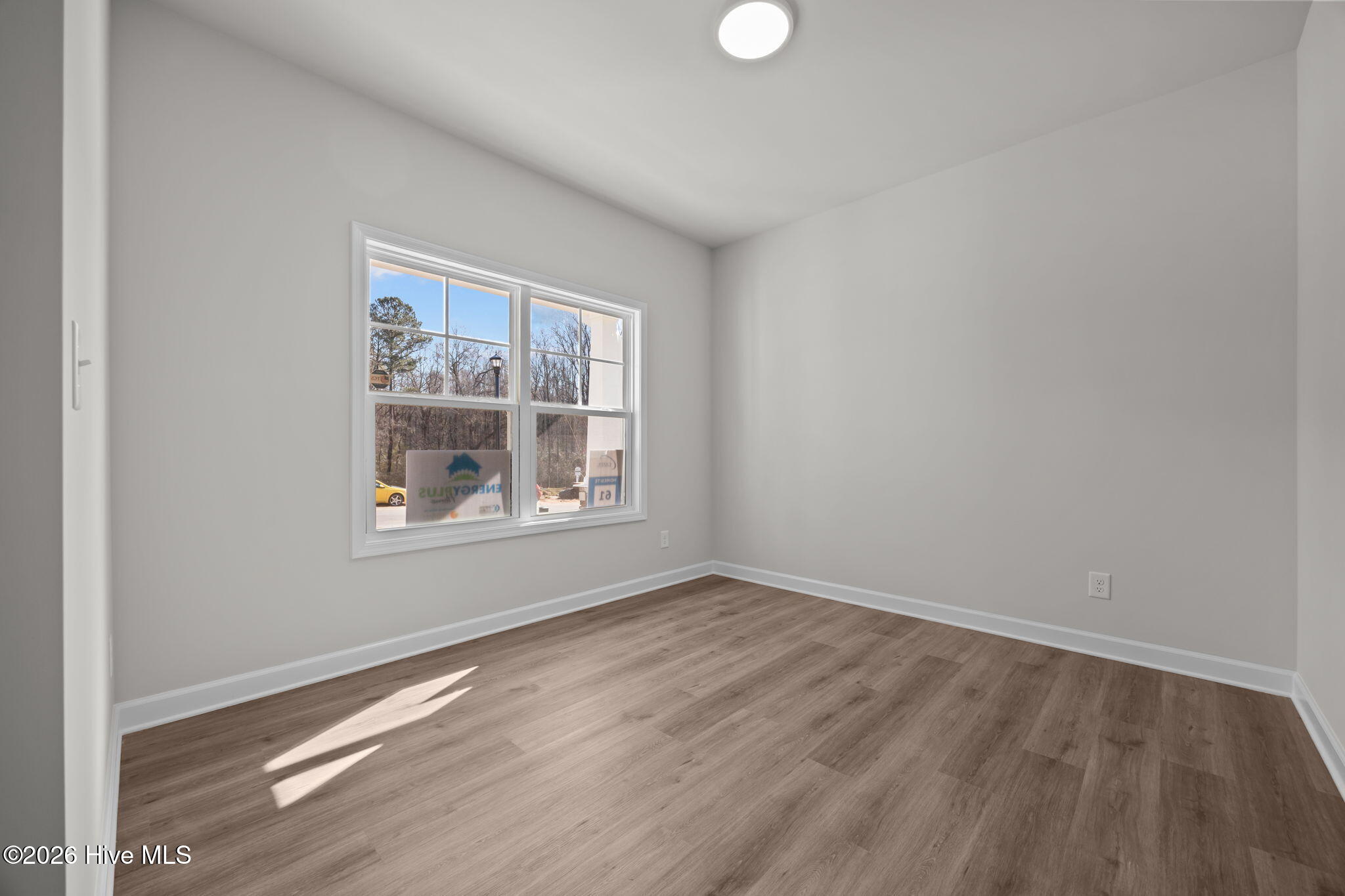 275 Elijah Way, 61
