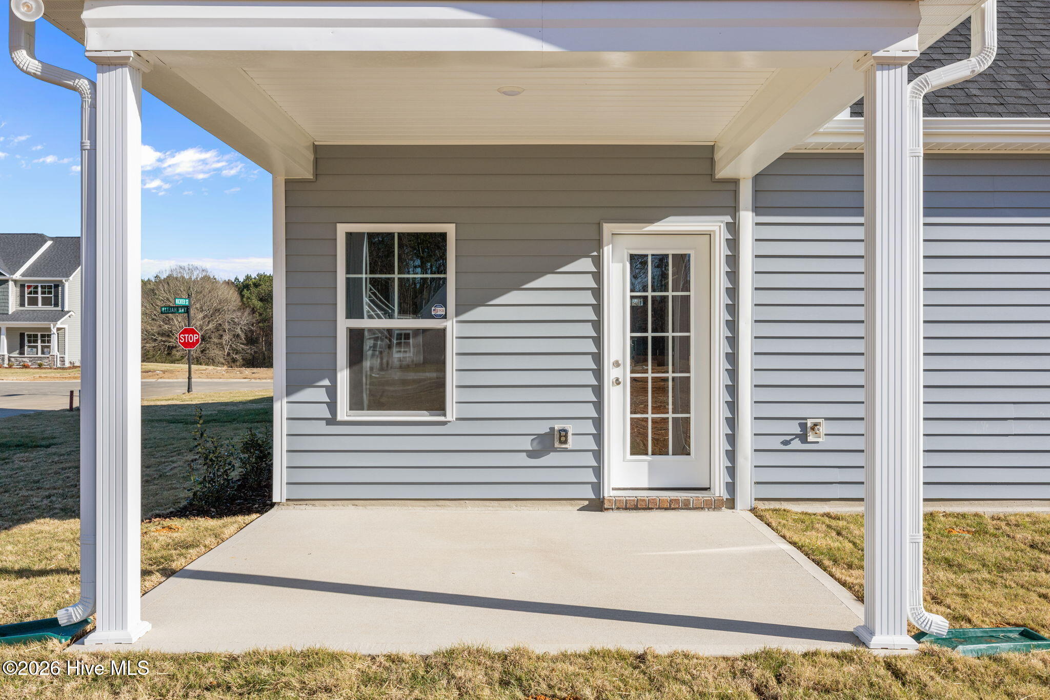287 Elijah Way, 64