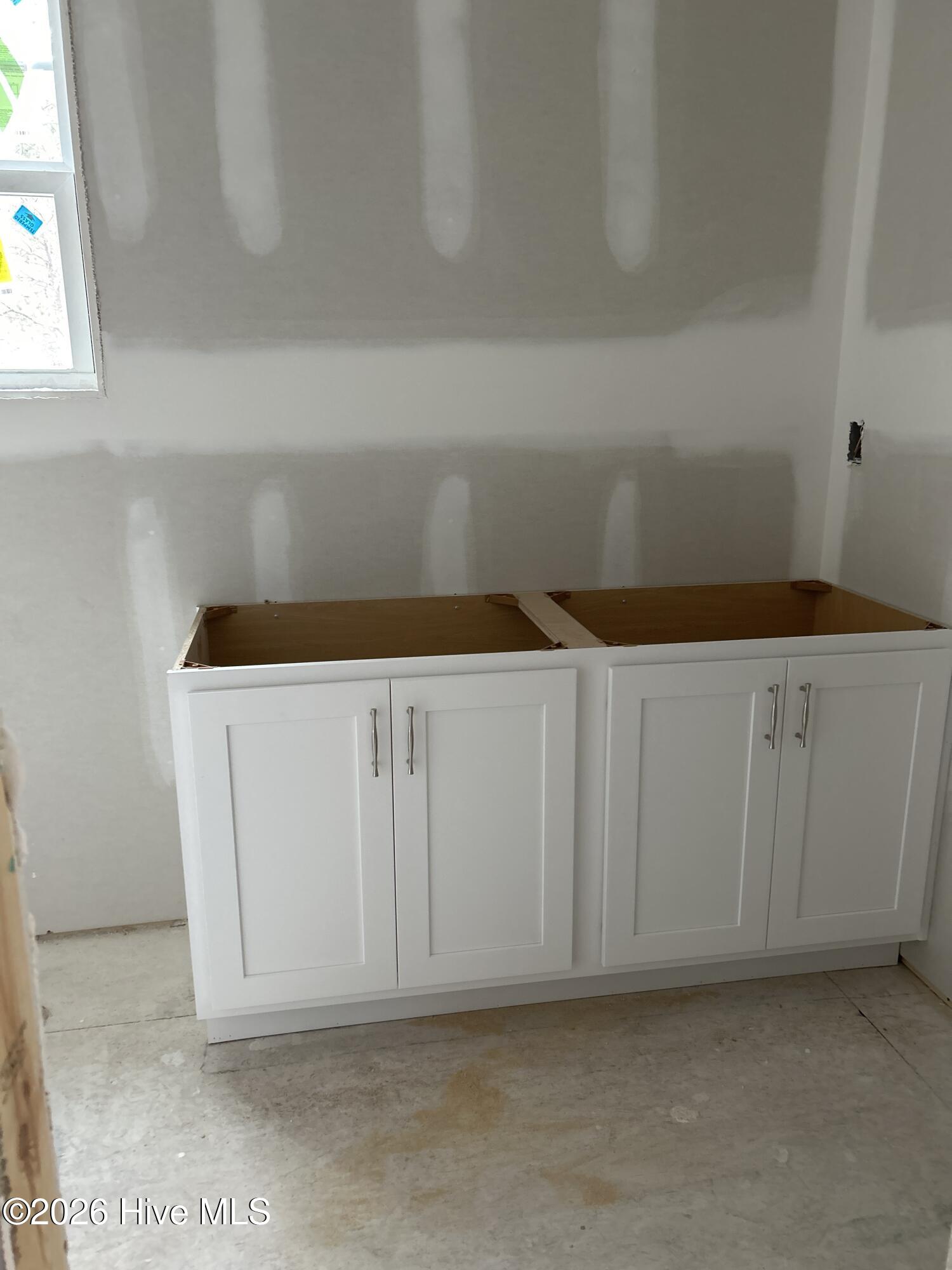 432 Redwater Trail, 595