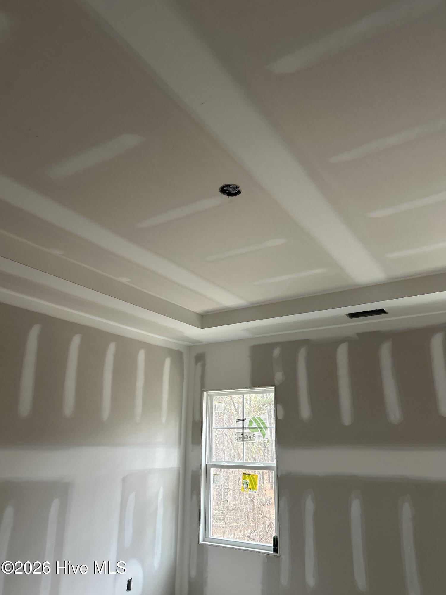 432 Redwater Trail, 595