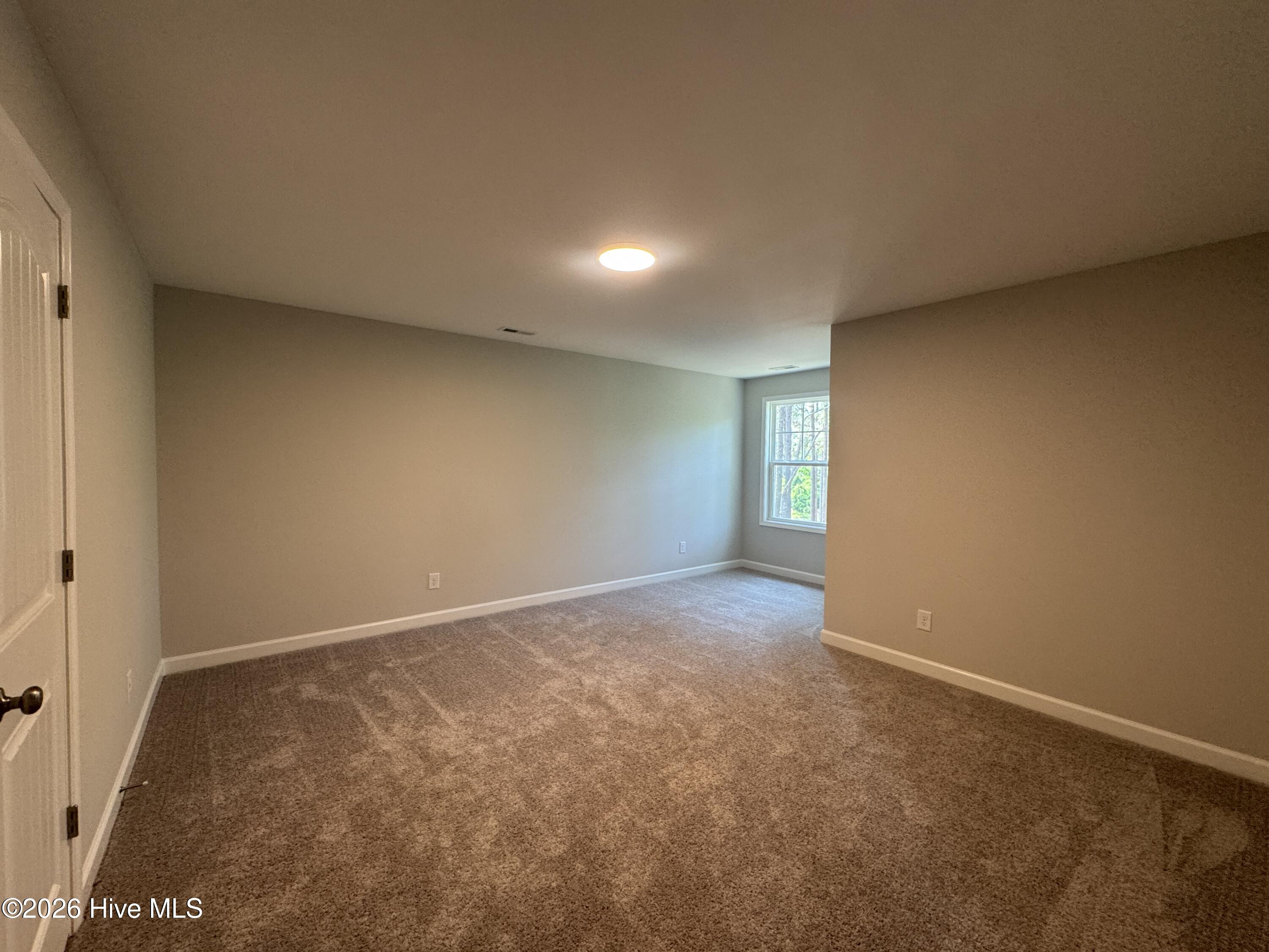 432 Redwater Trail, 595