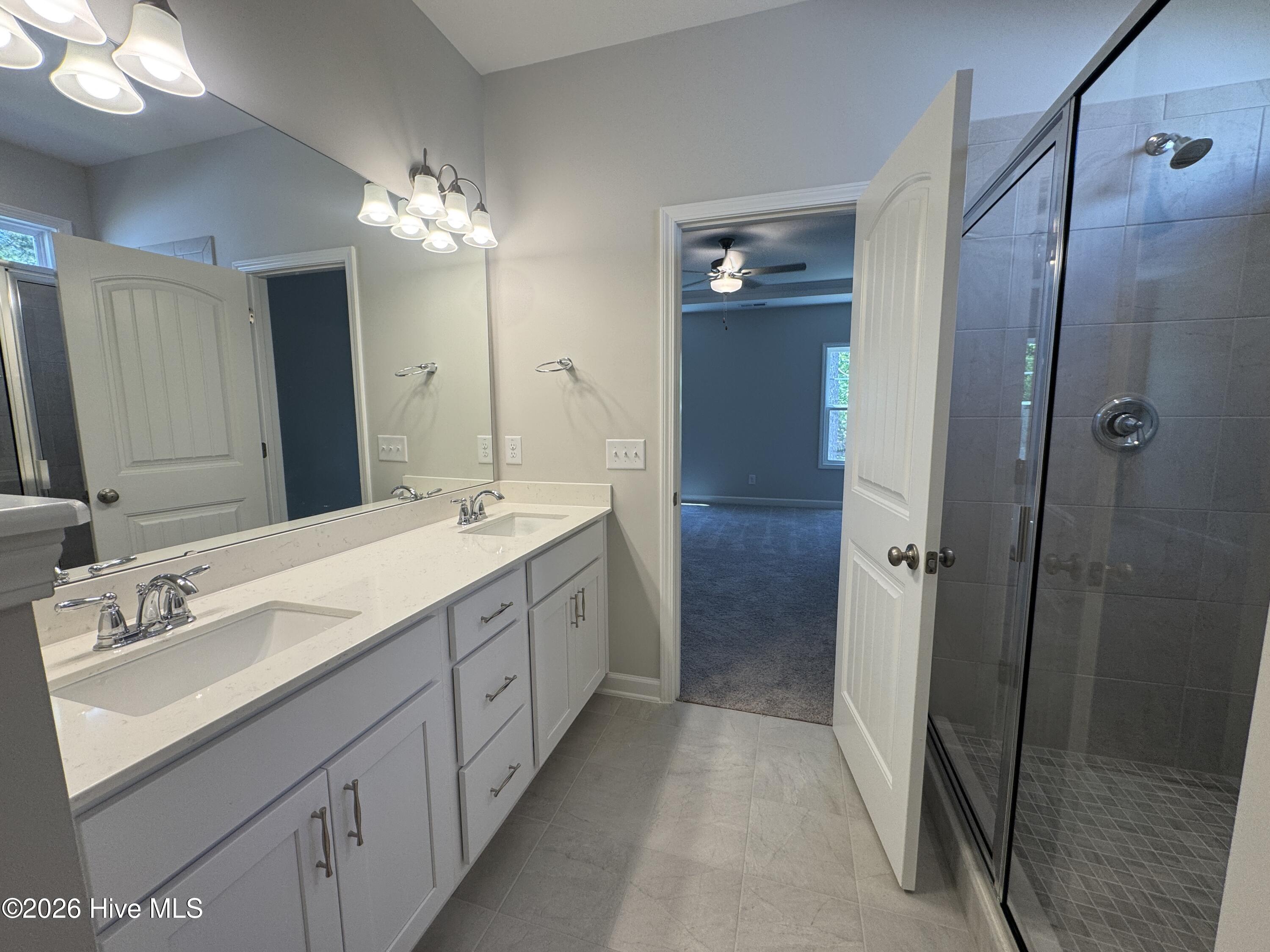 432 Redwater Trail, 595
