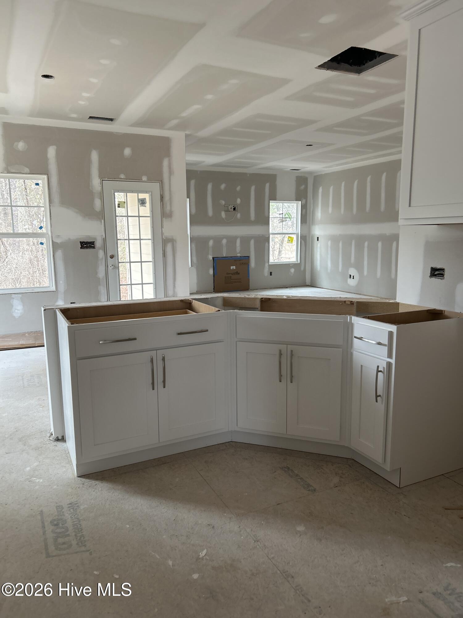 432 Redwater Trail, 595