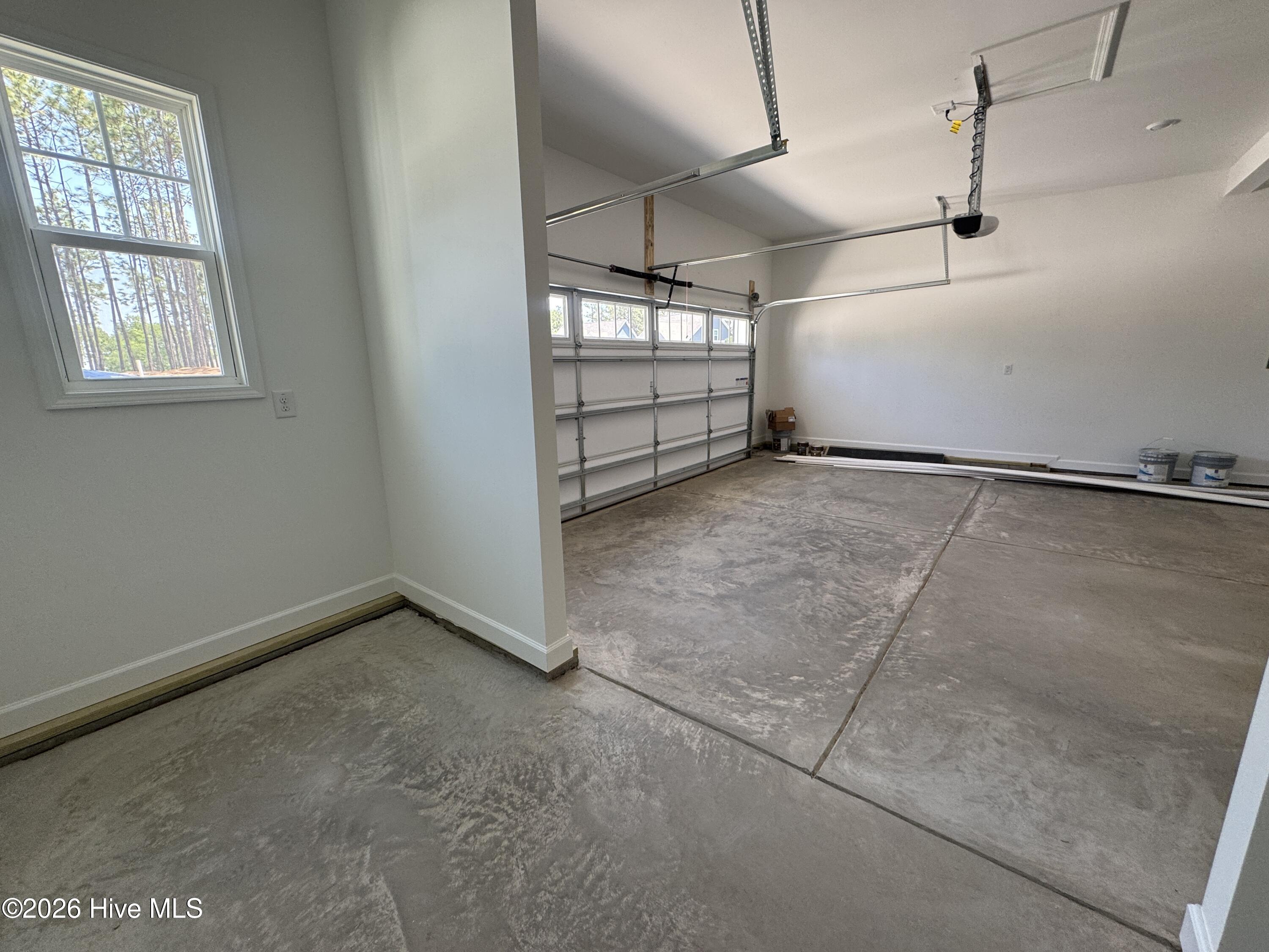 432 Redwater Trail, 595