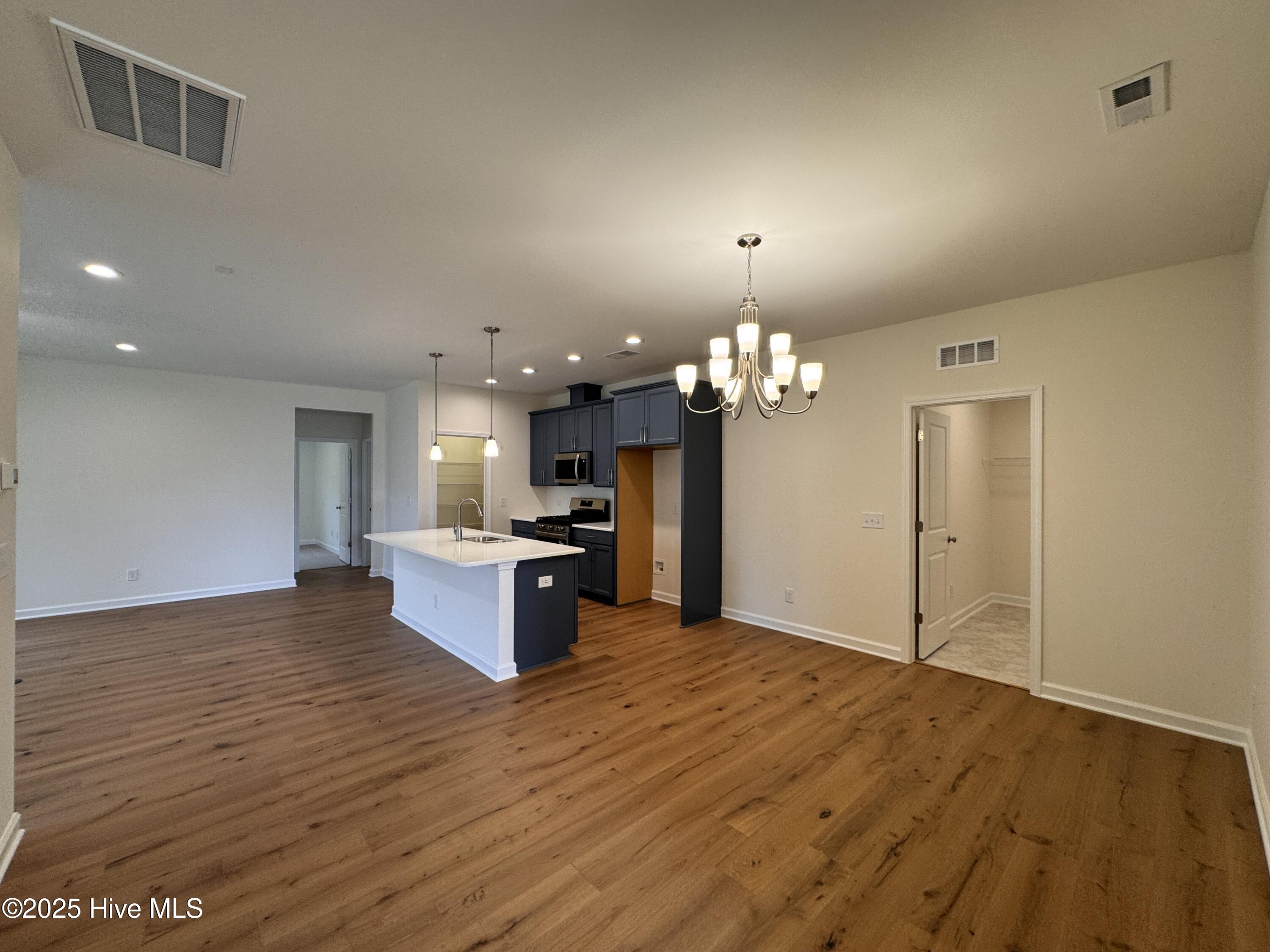 285 Rough Ridge Trail, 26