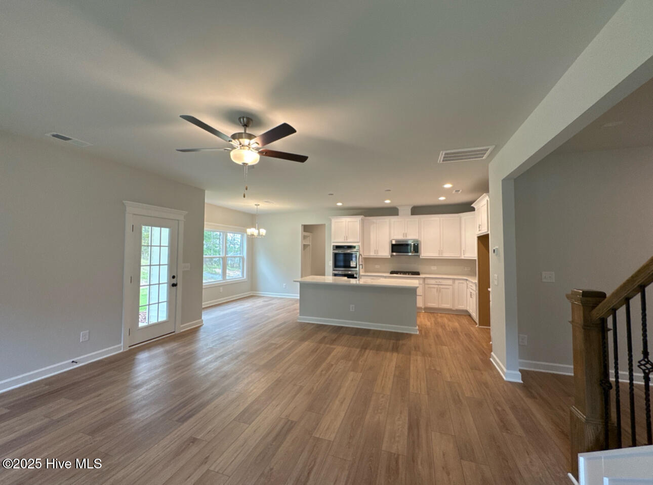 292 Rough Ridge Trail, 30