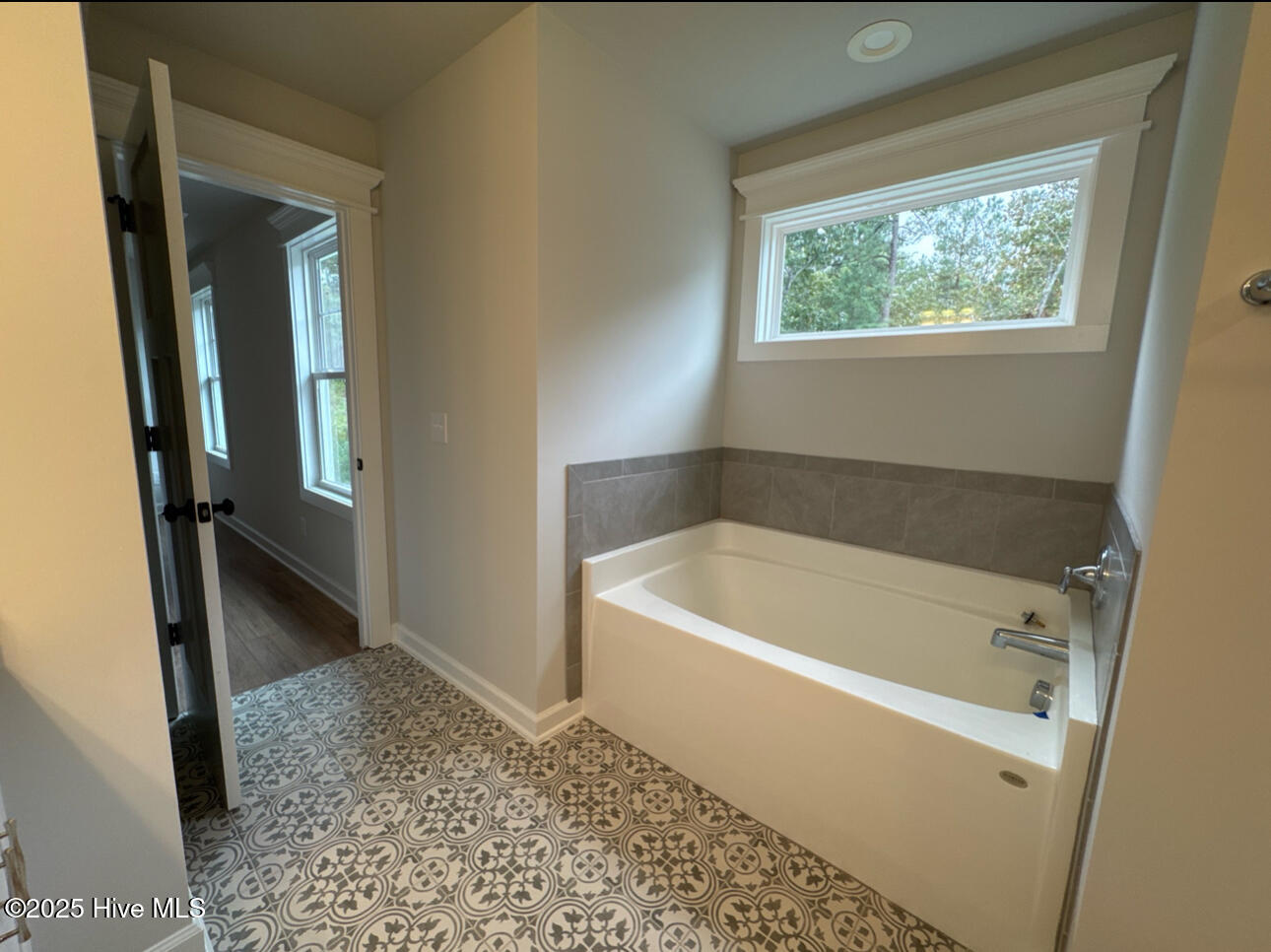 292 Rough Ridge Trail, 30