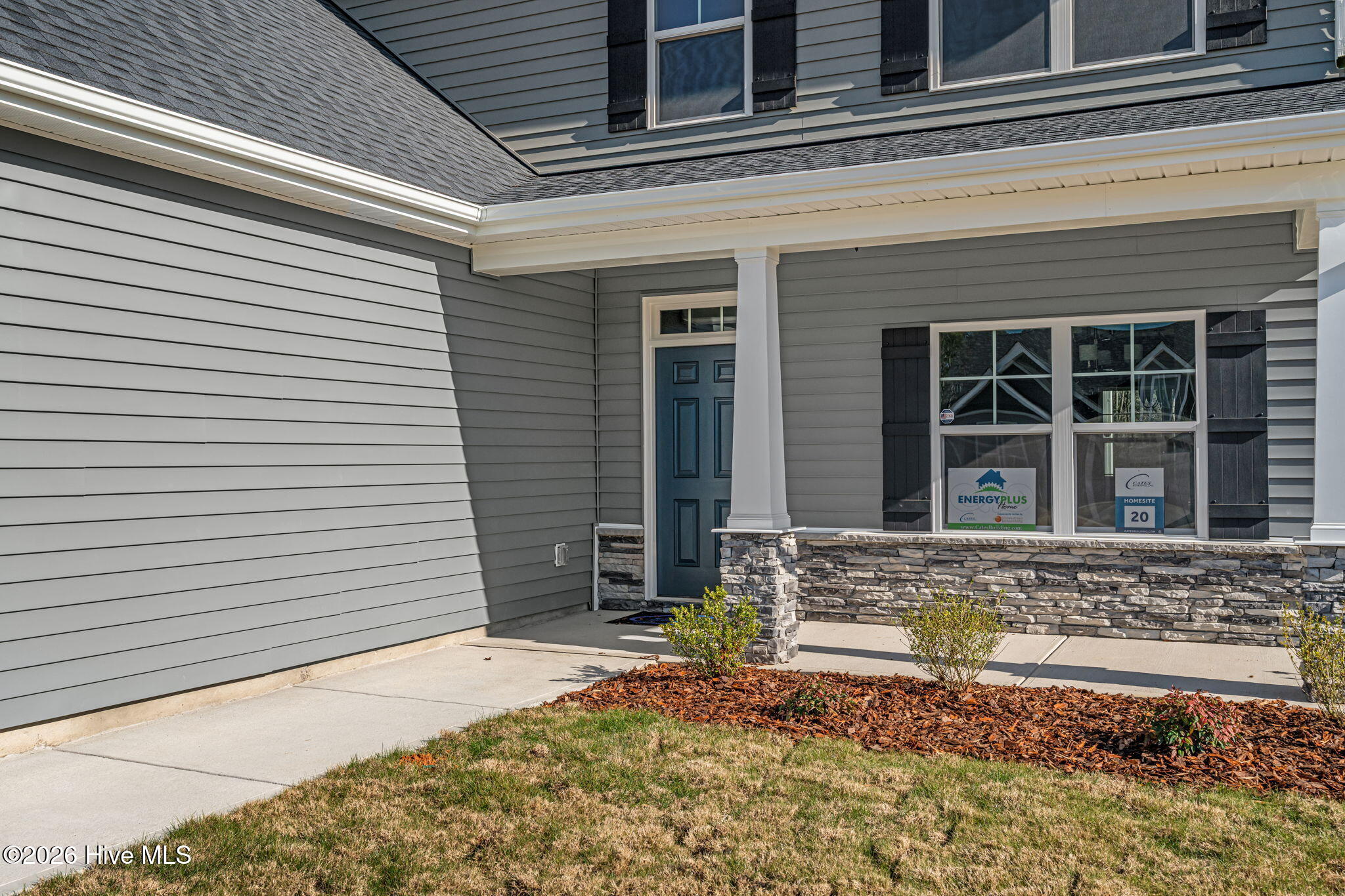282 Elijah Way, 20
