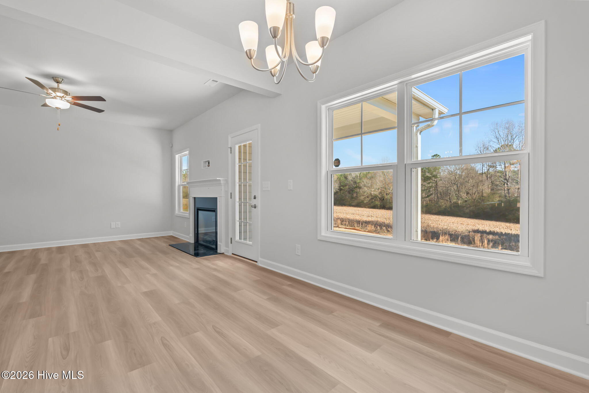 282 Elijah Way, 20