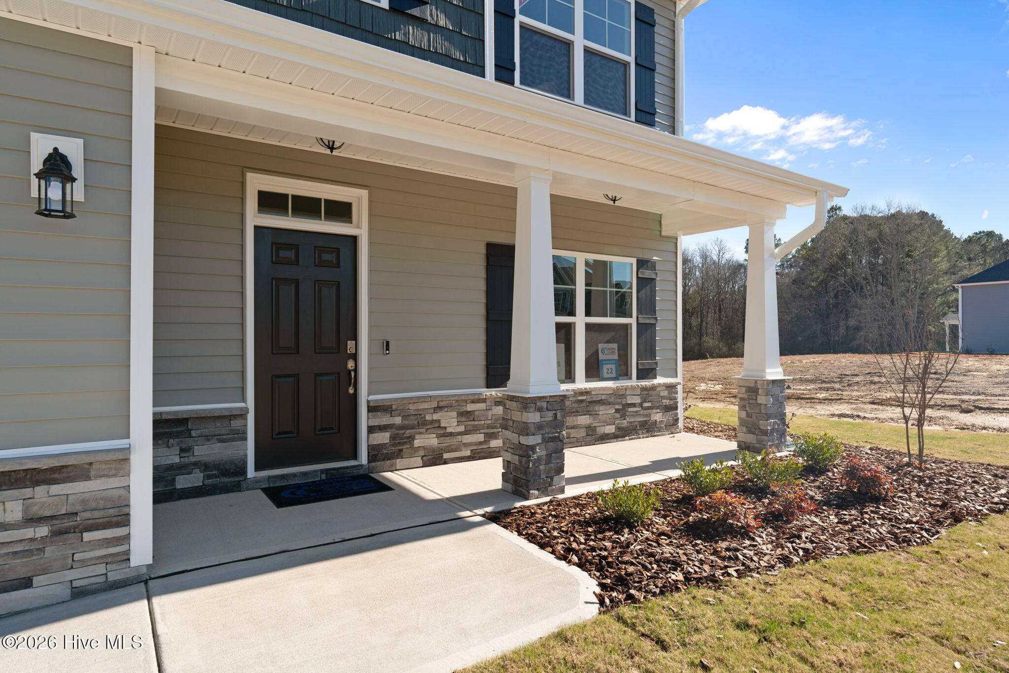 290 Elijah Way, 22