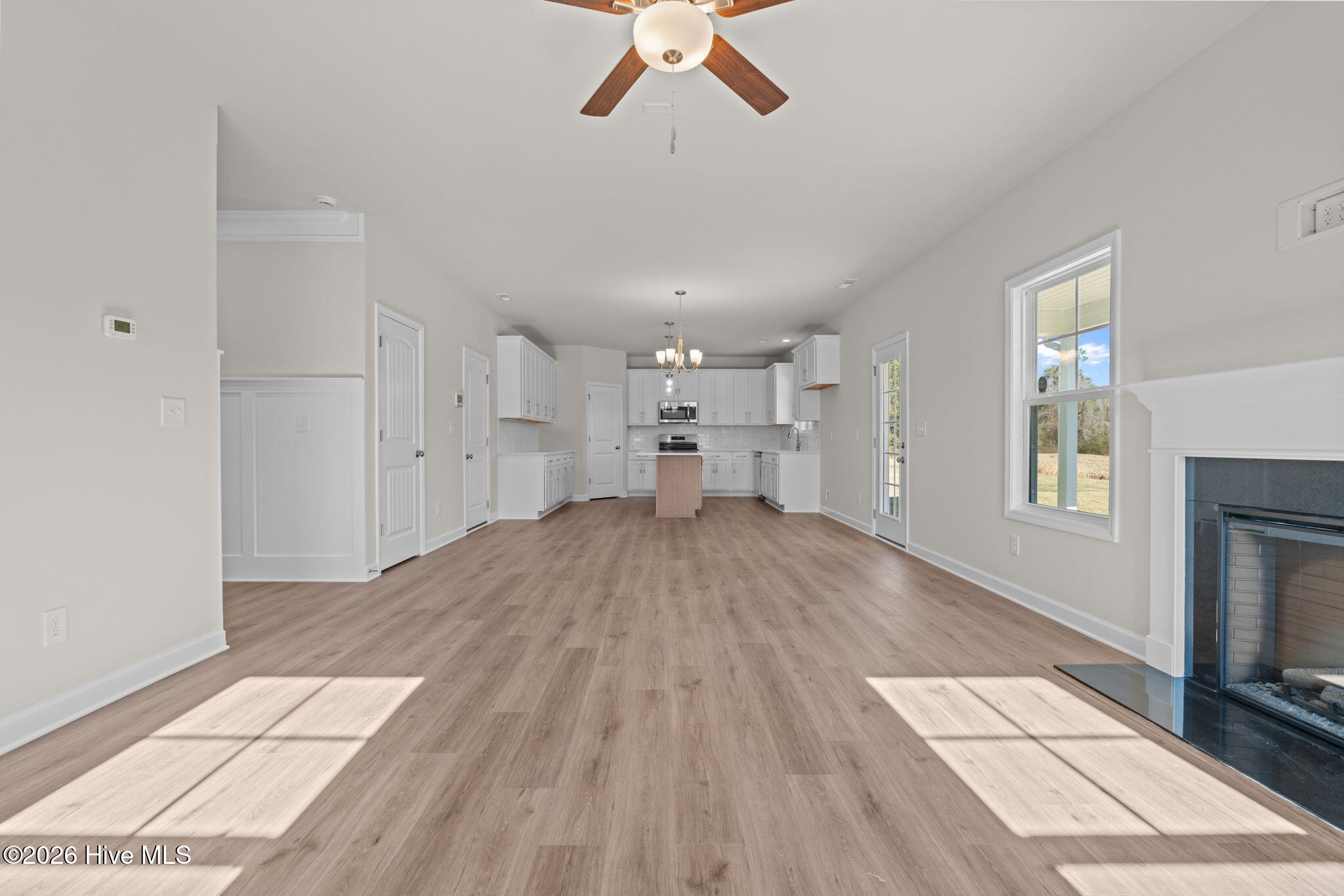 290 Elijah Way, 22