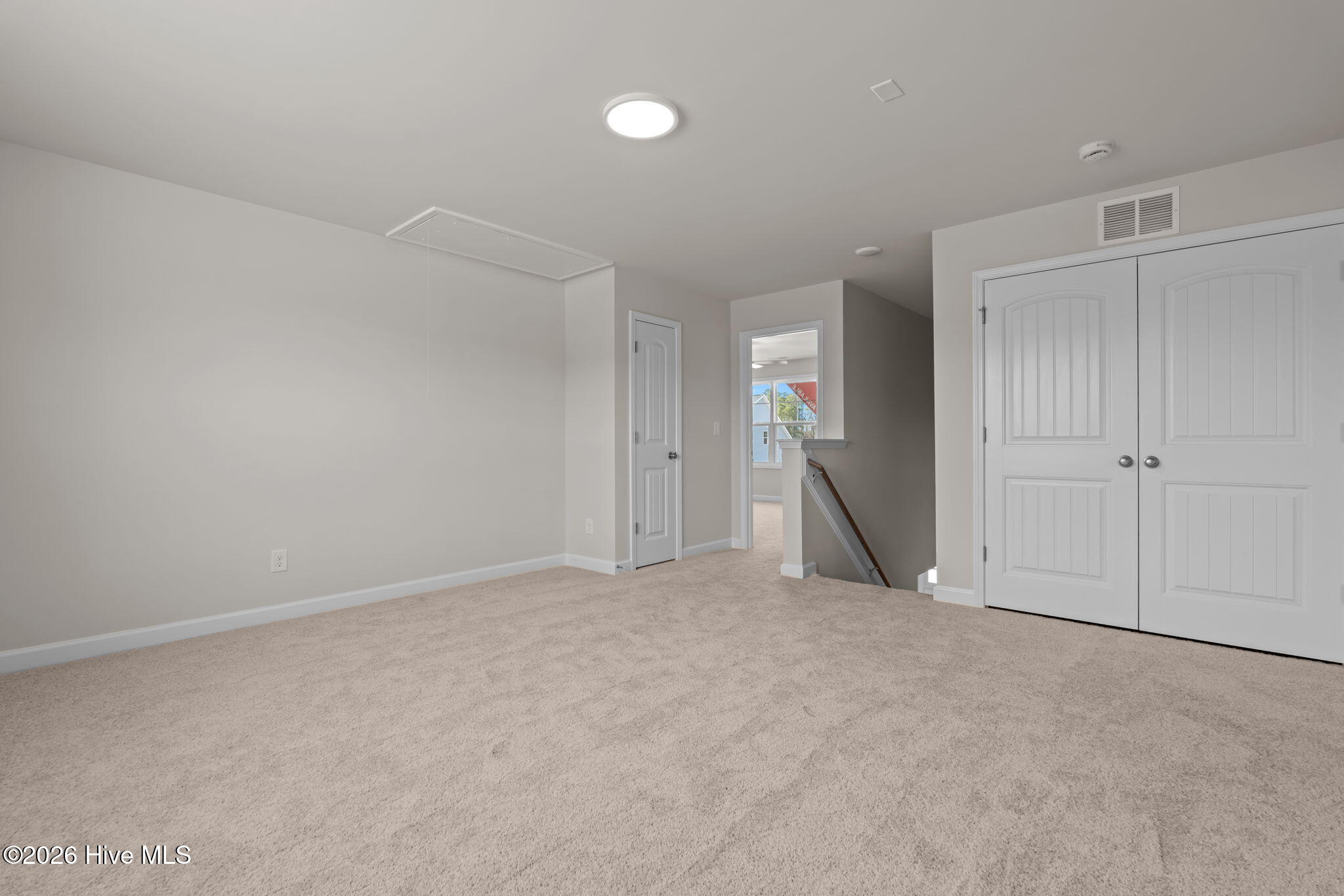 290 Elijah Way, 22