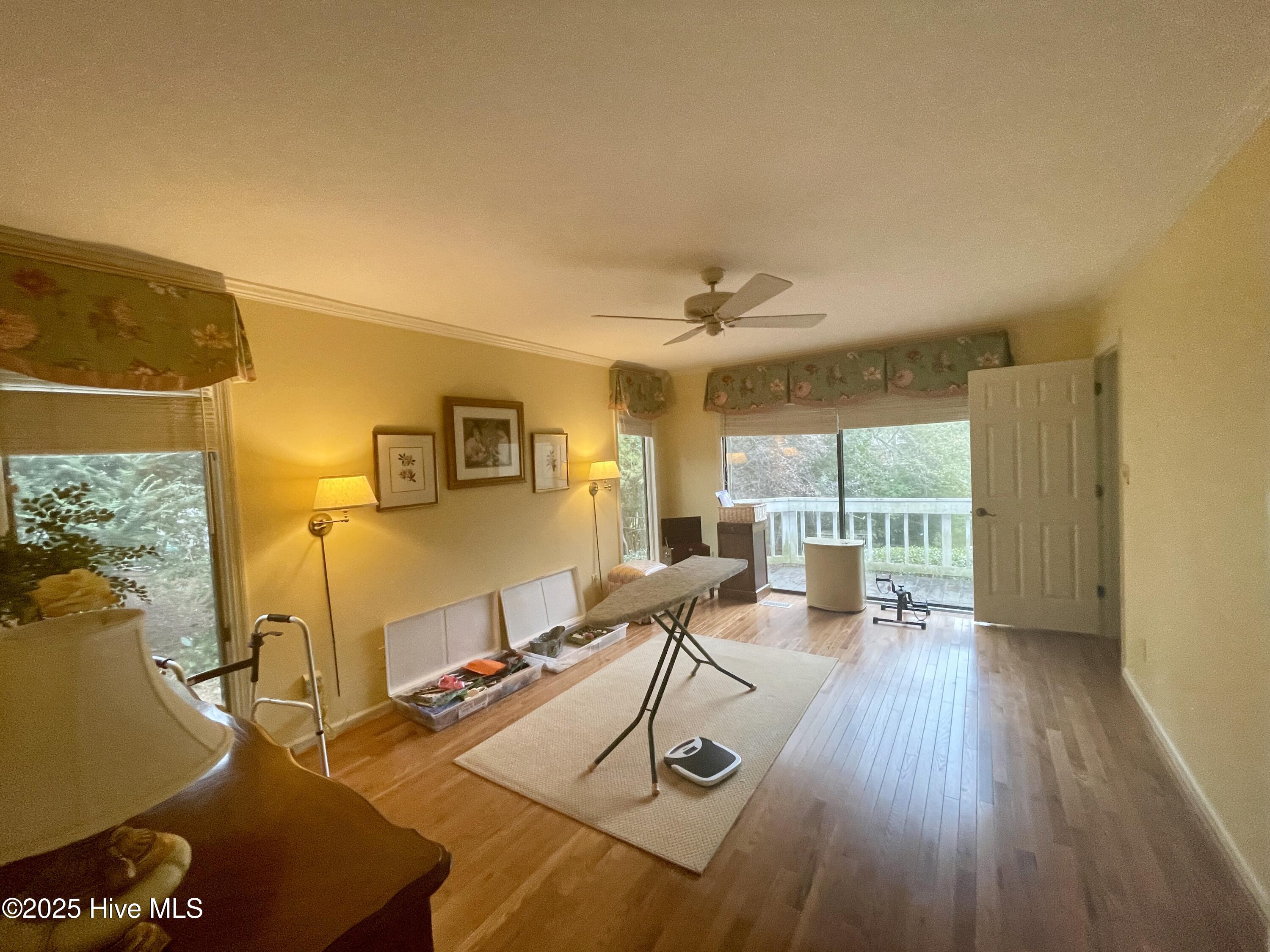 1050 Burning Tree Road