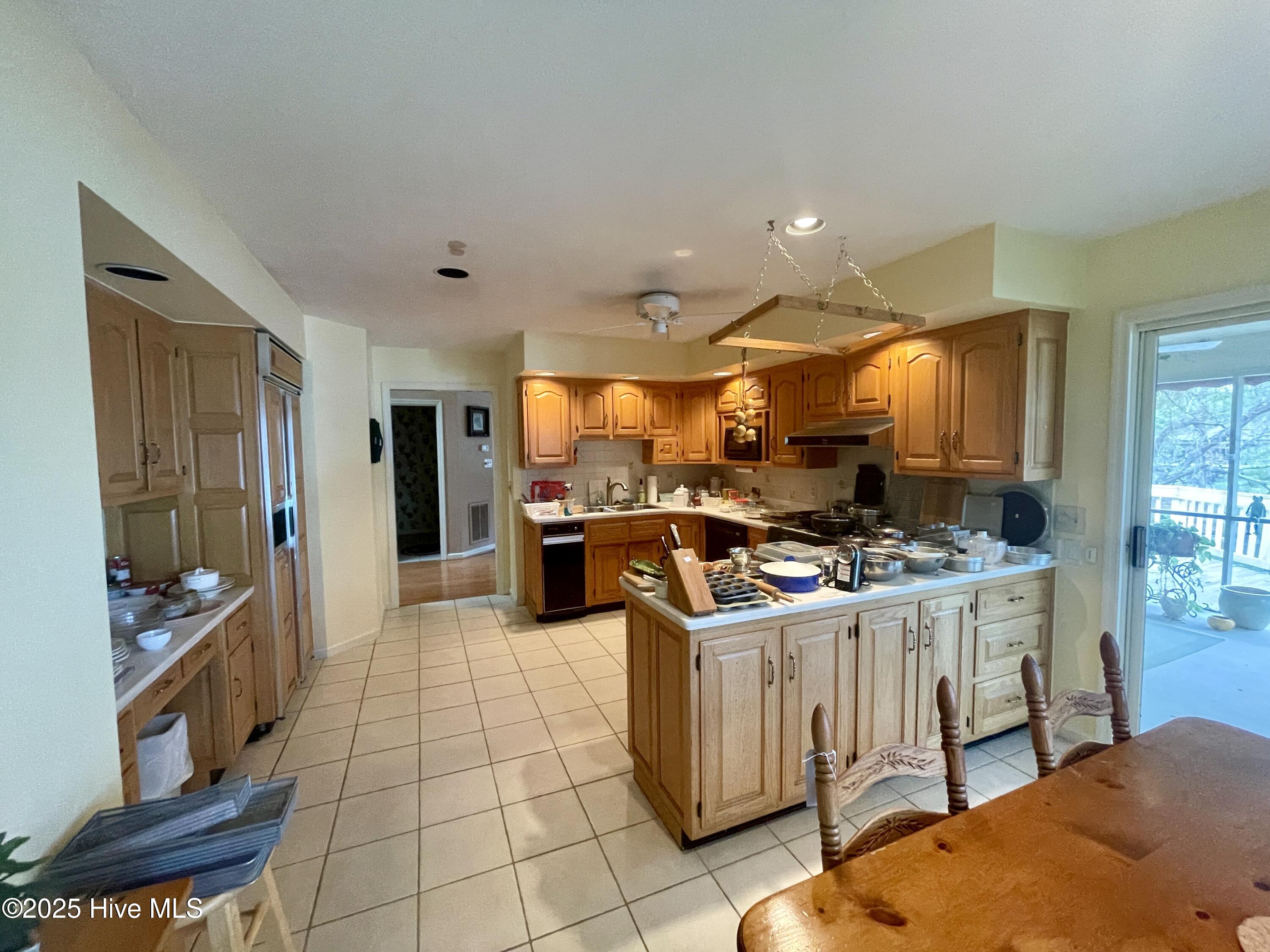 1050 Burning Tree Road