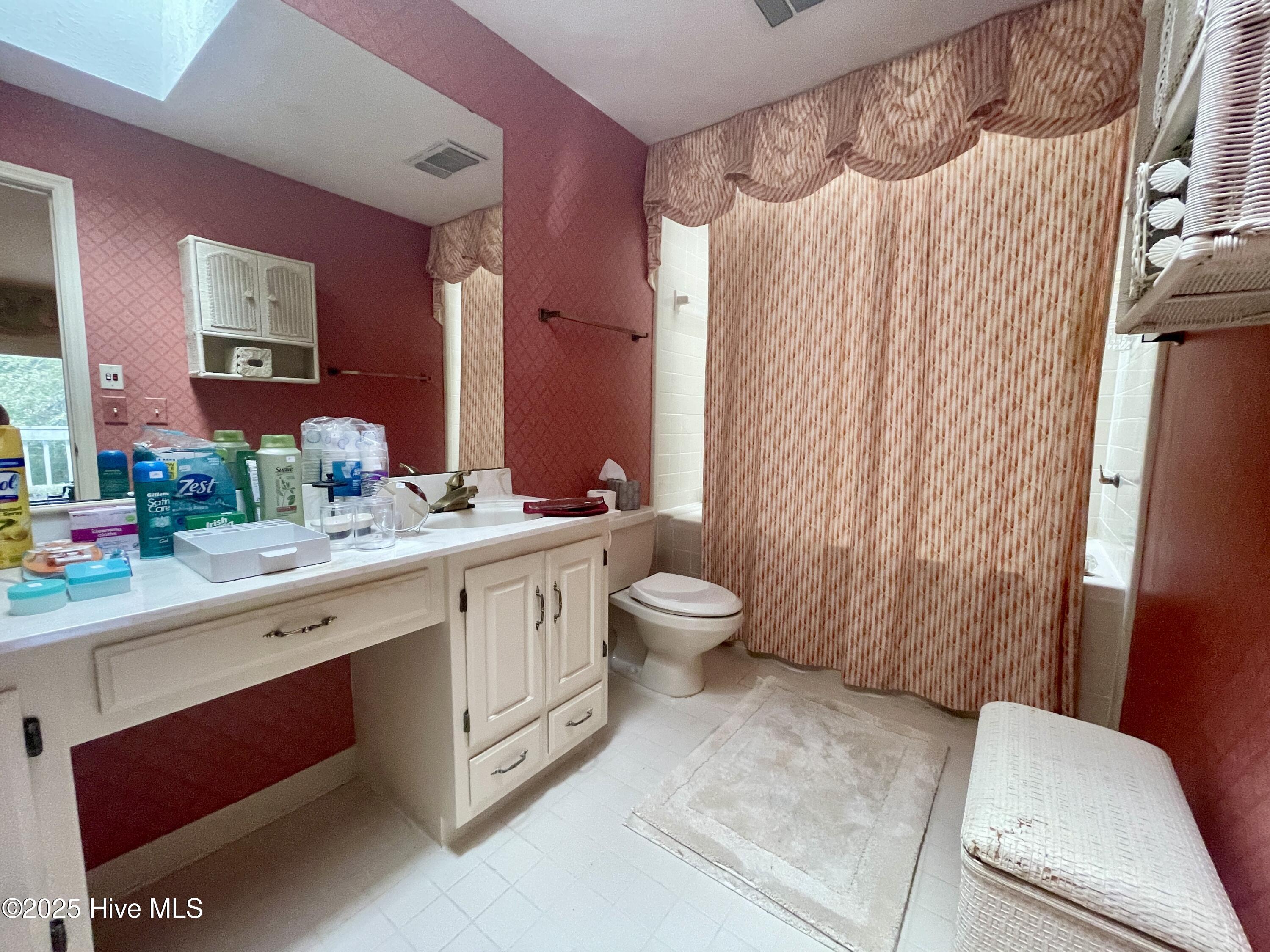 1050 Burning Tree Road