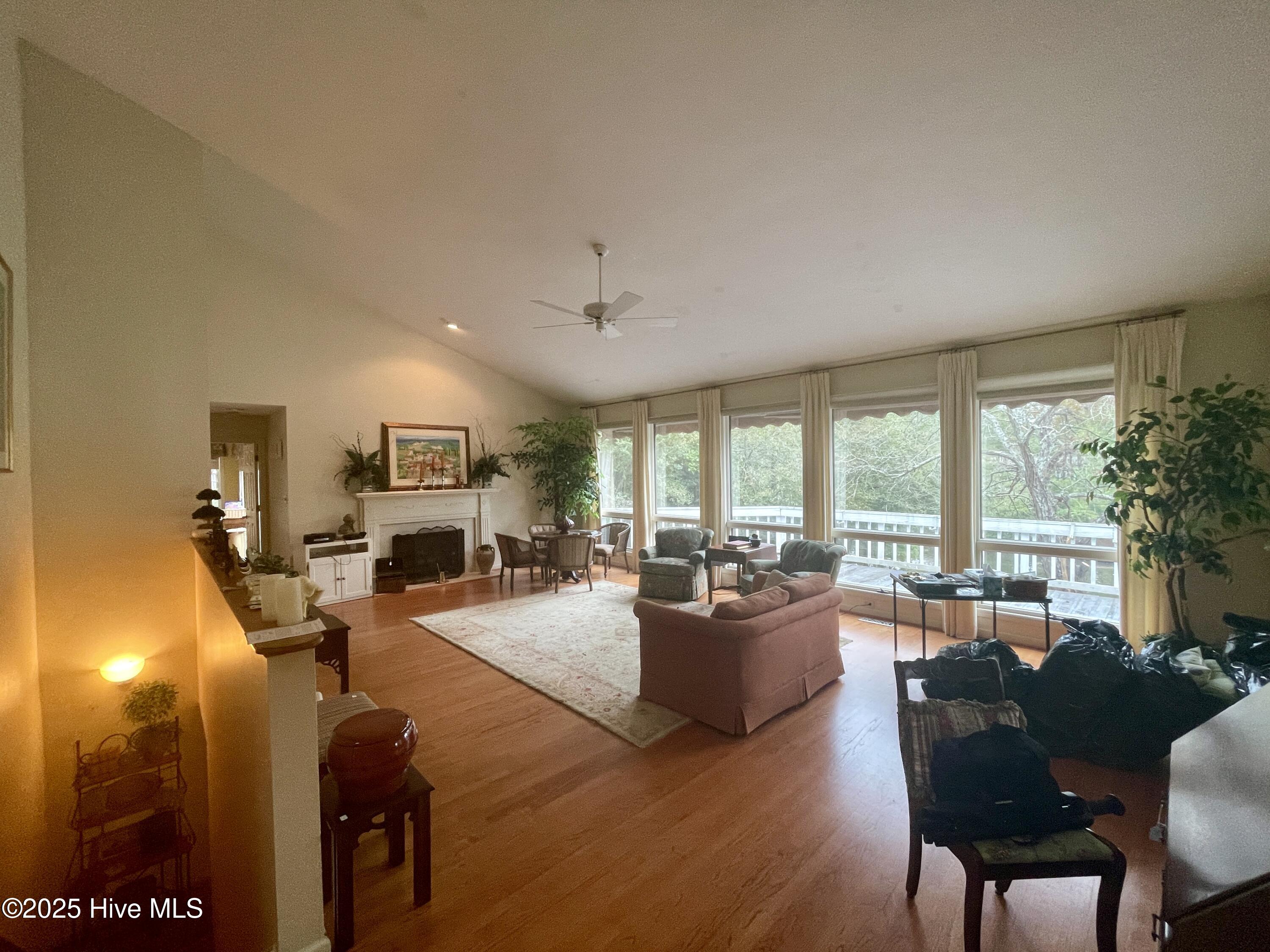 1050 Burning Tree Road