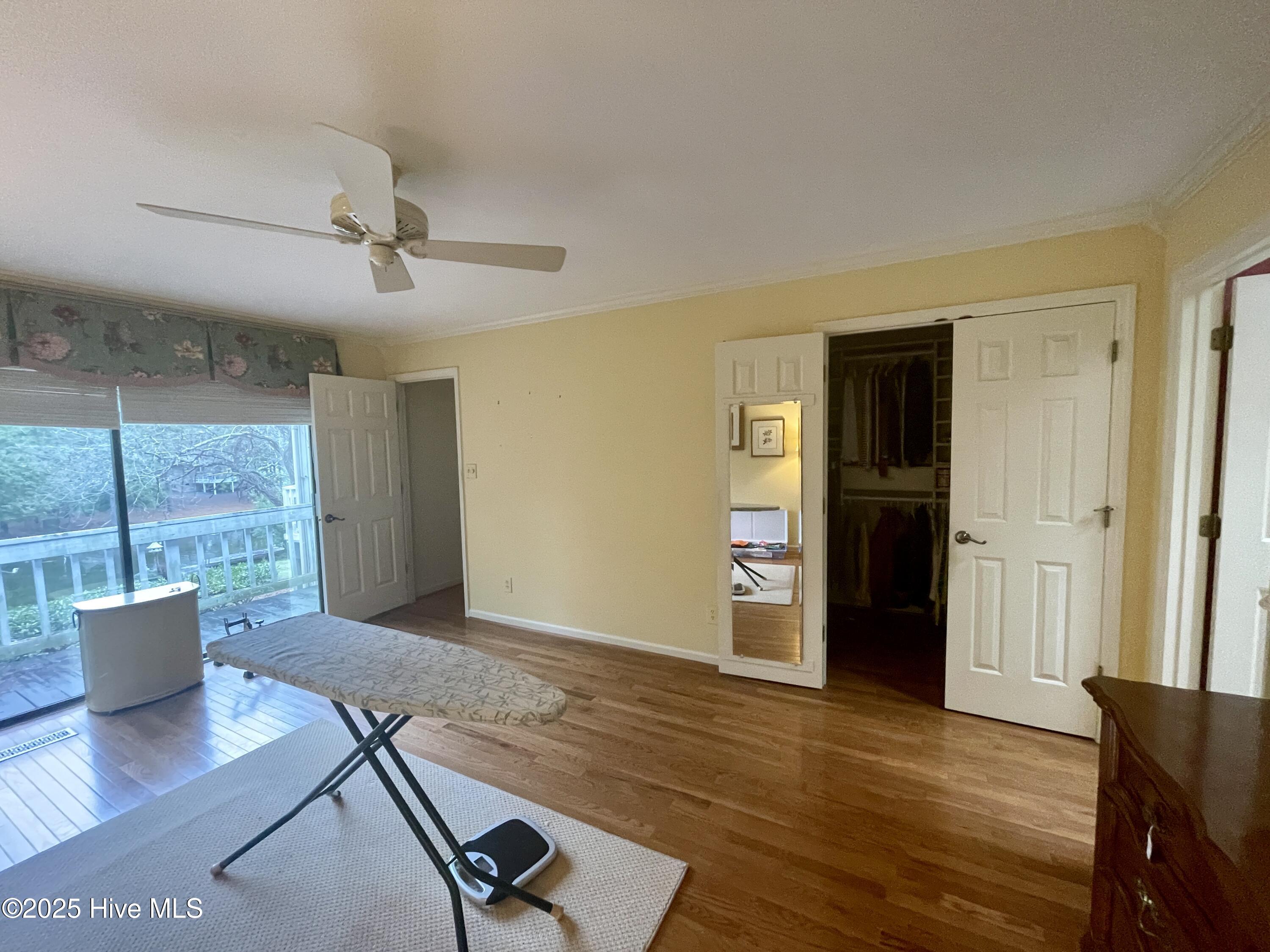 1050 Burning Tree Road