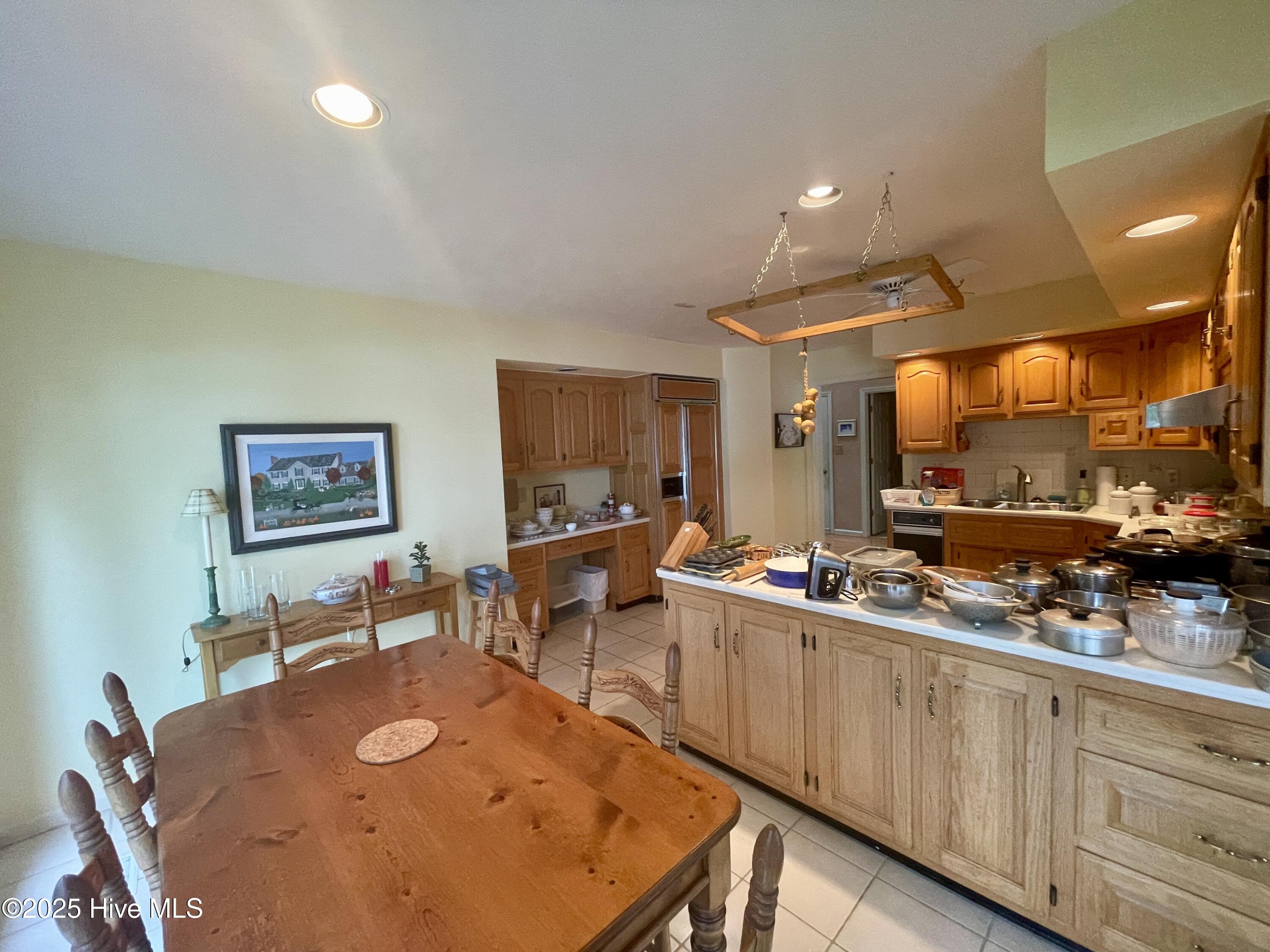 1050 Burning Tree Road