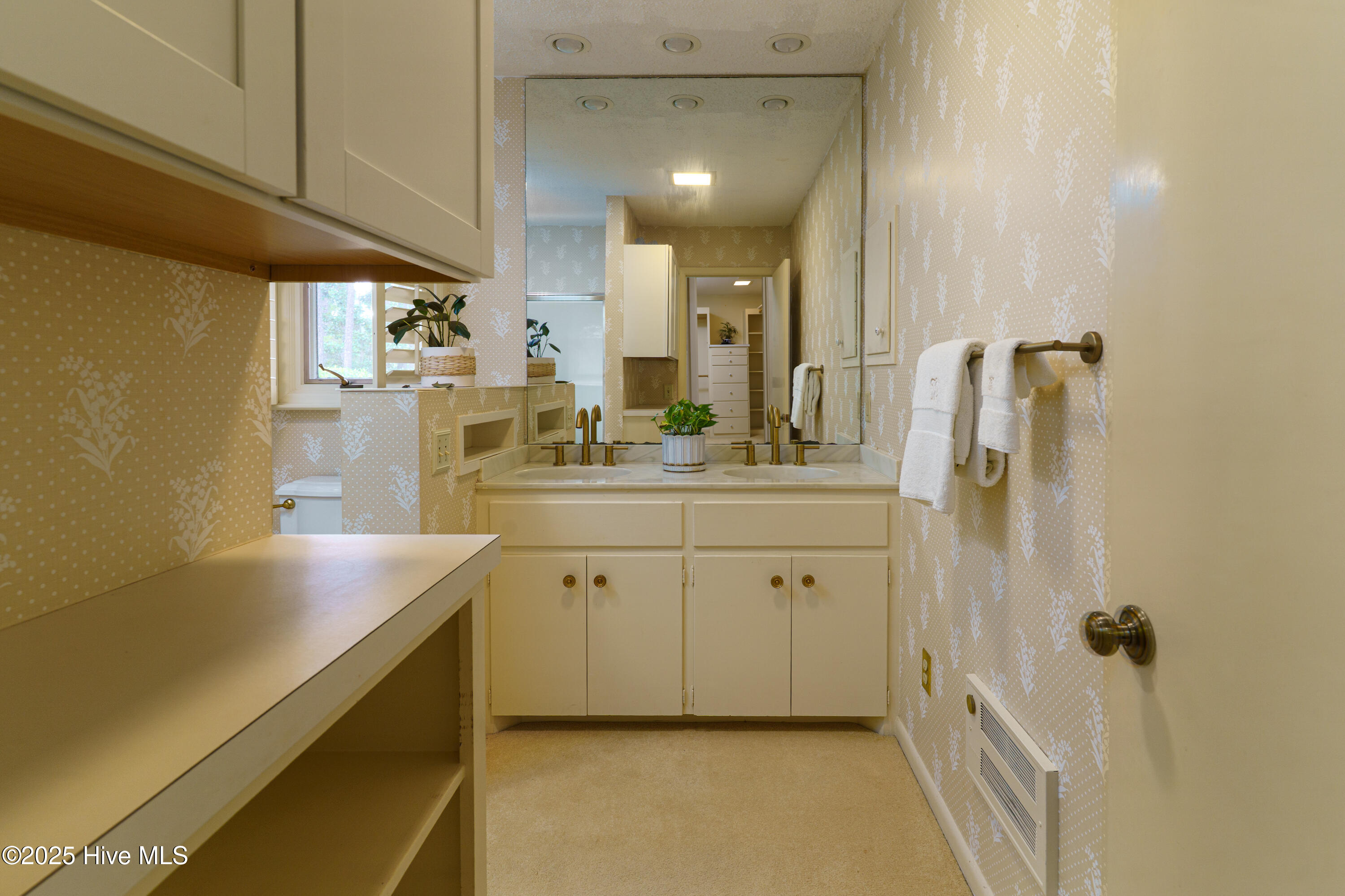 207 Bump A Long Lane, Southern Pines