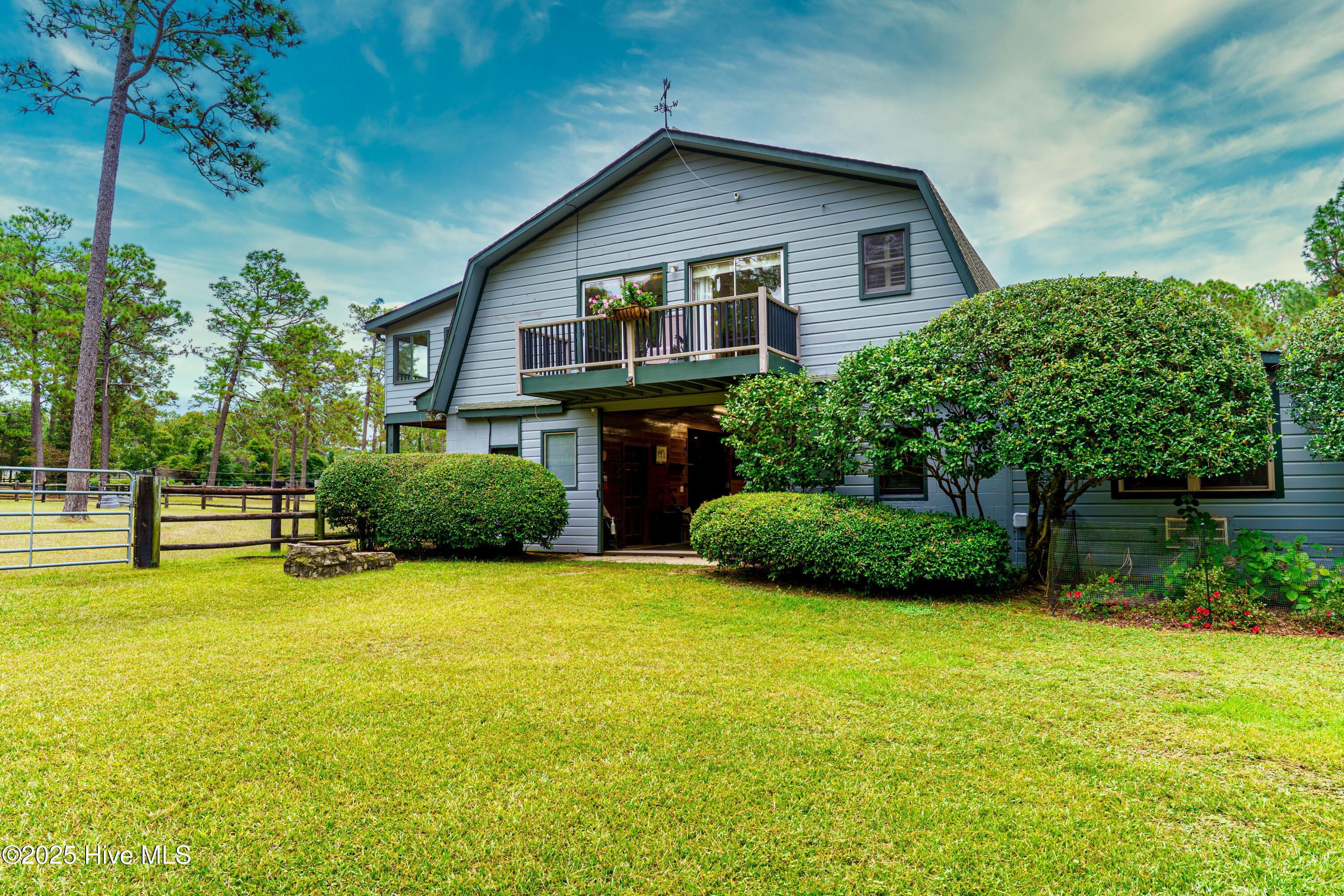 207 Bump A Long Lane, Southern Pines