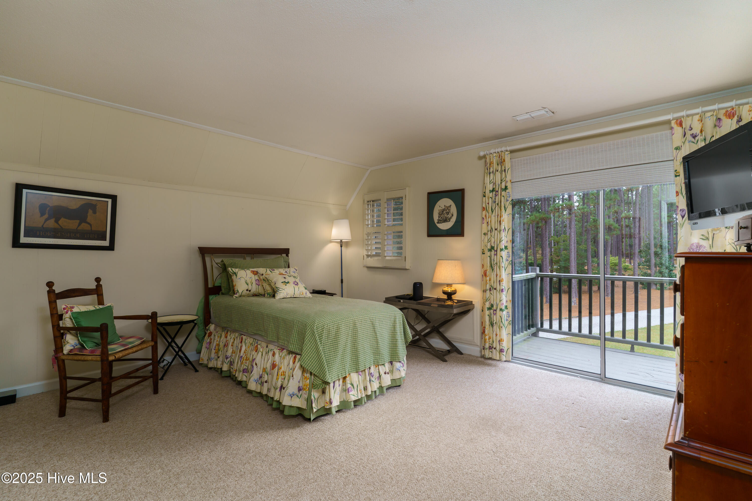 207 Bump A Long Lane, Southern Pines