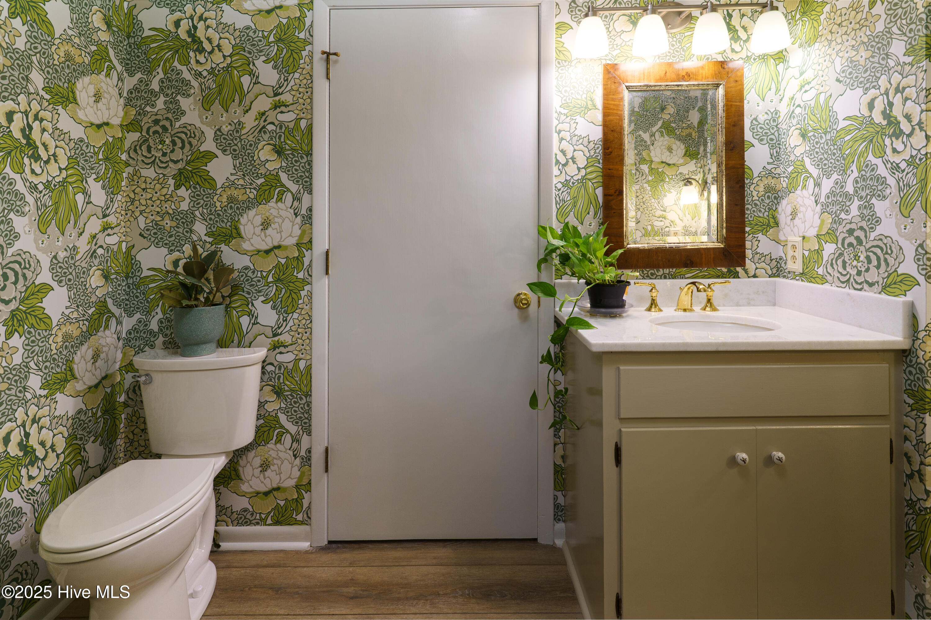 207 Bump A Long Lane, Southern Pines