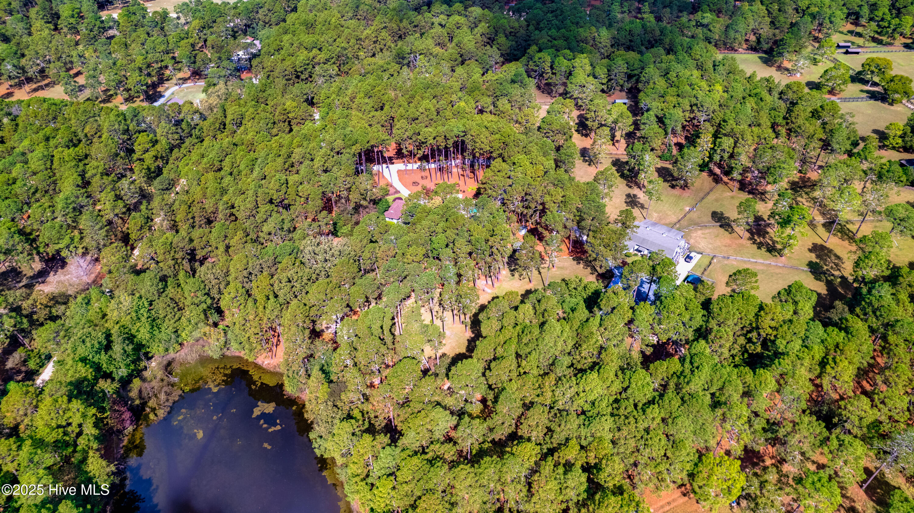 207 Bump A Long Lane, Southern Pines