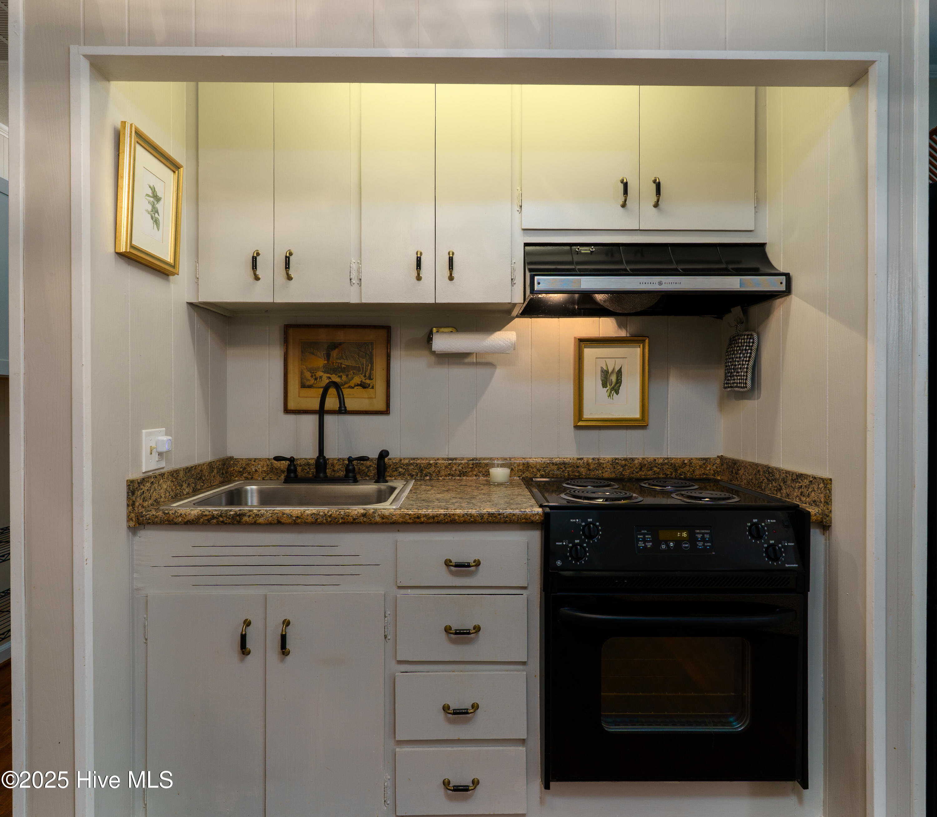 207 Bump A Long Lane, Southern Pines