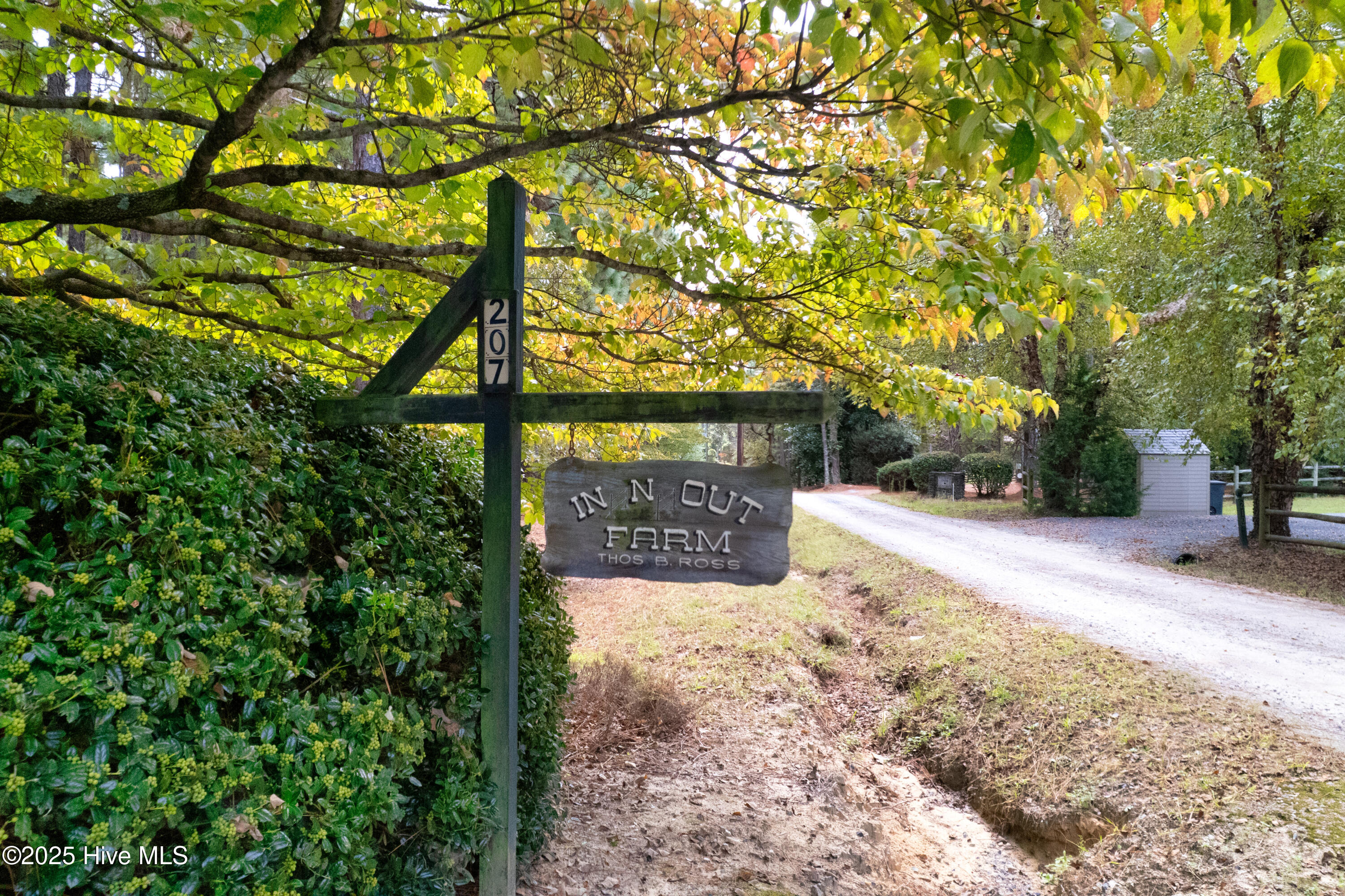 207 Bump A Long Lane, Southern Pines