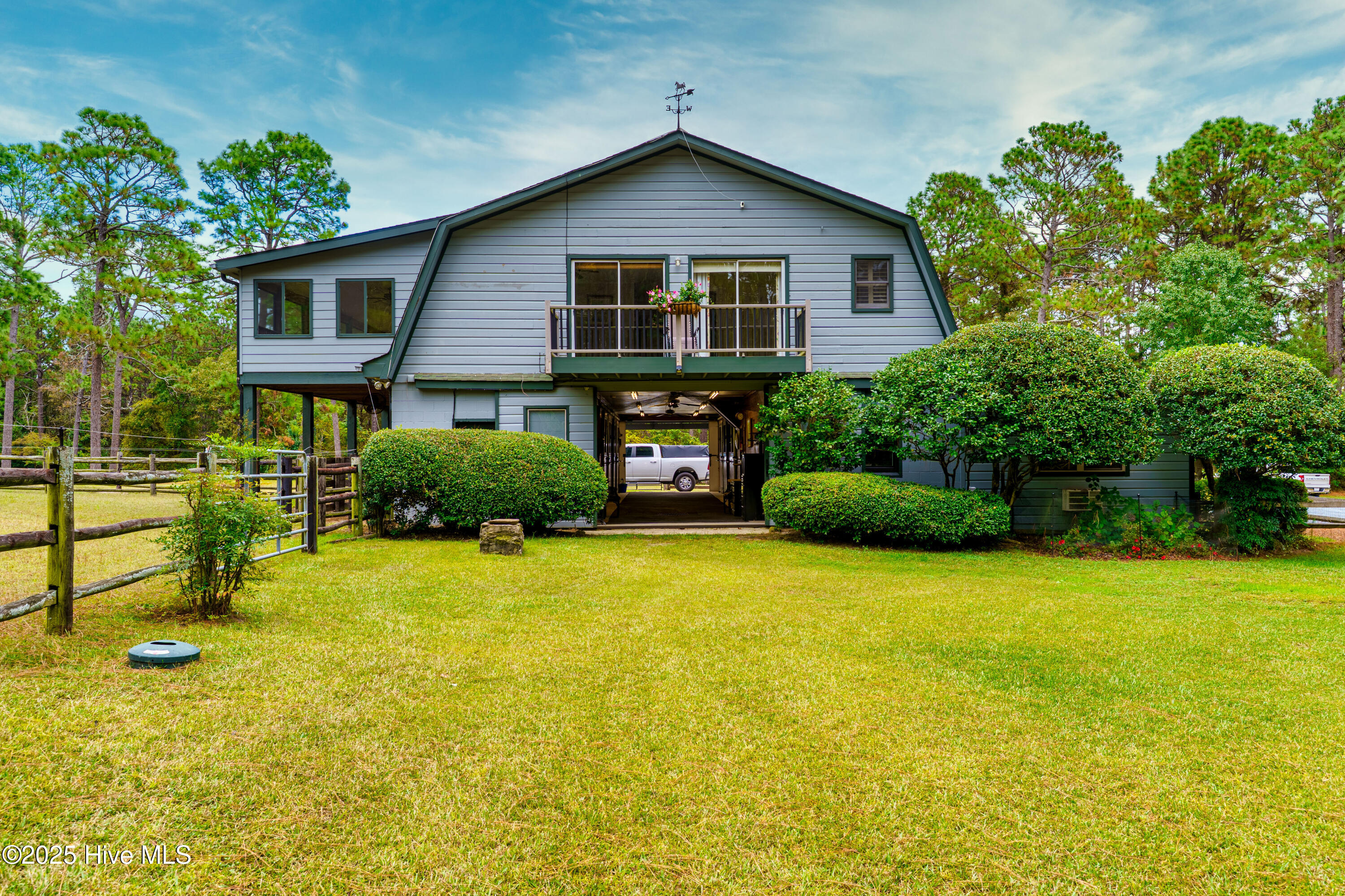 207 Bump A Long Lane, Southern Pines