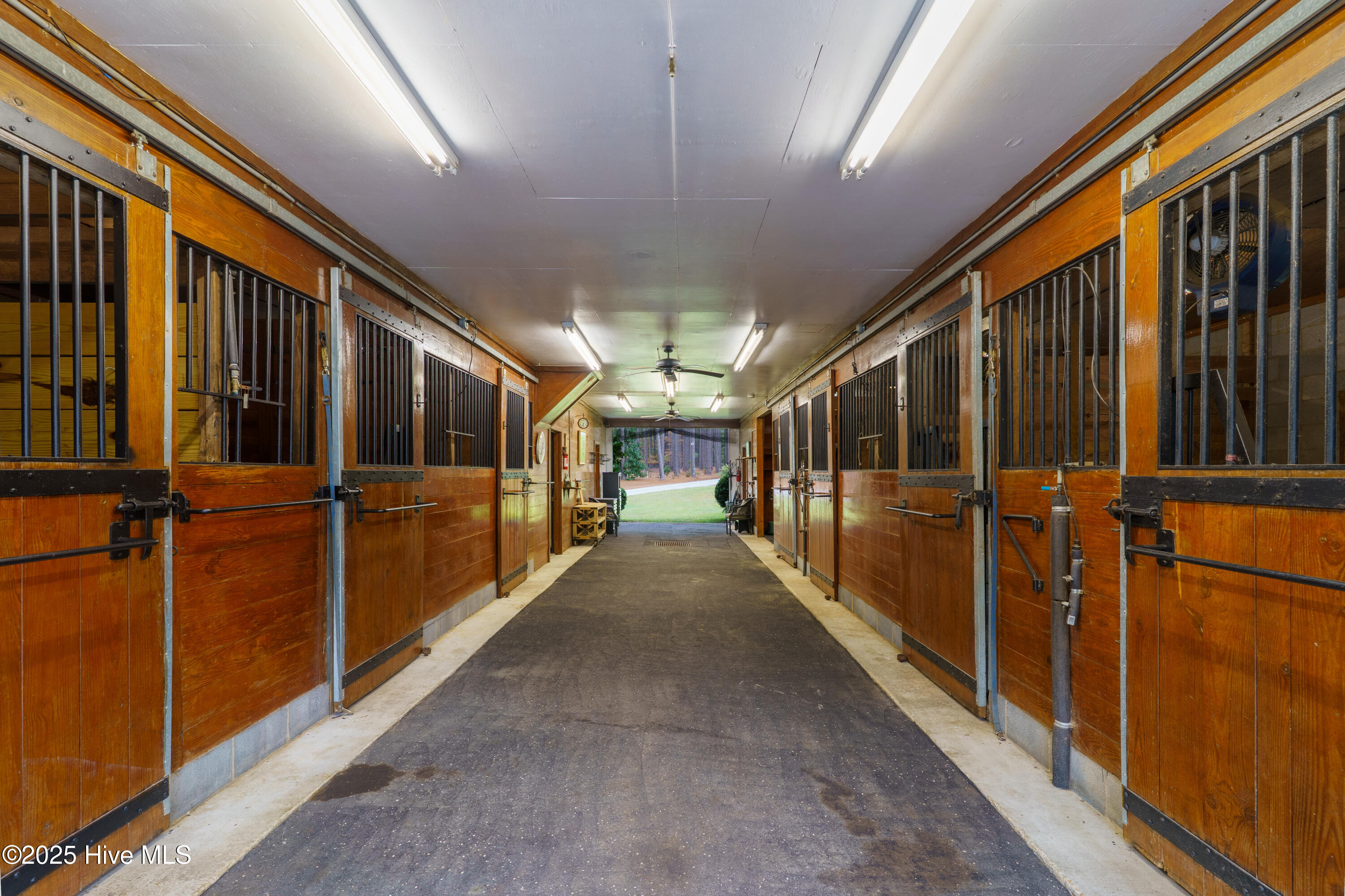 207 Bump A Long Lane, Southern Pines