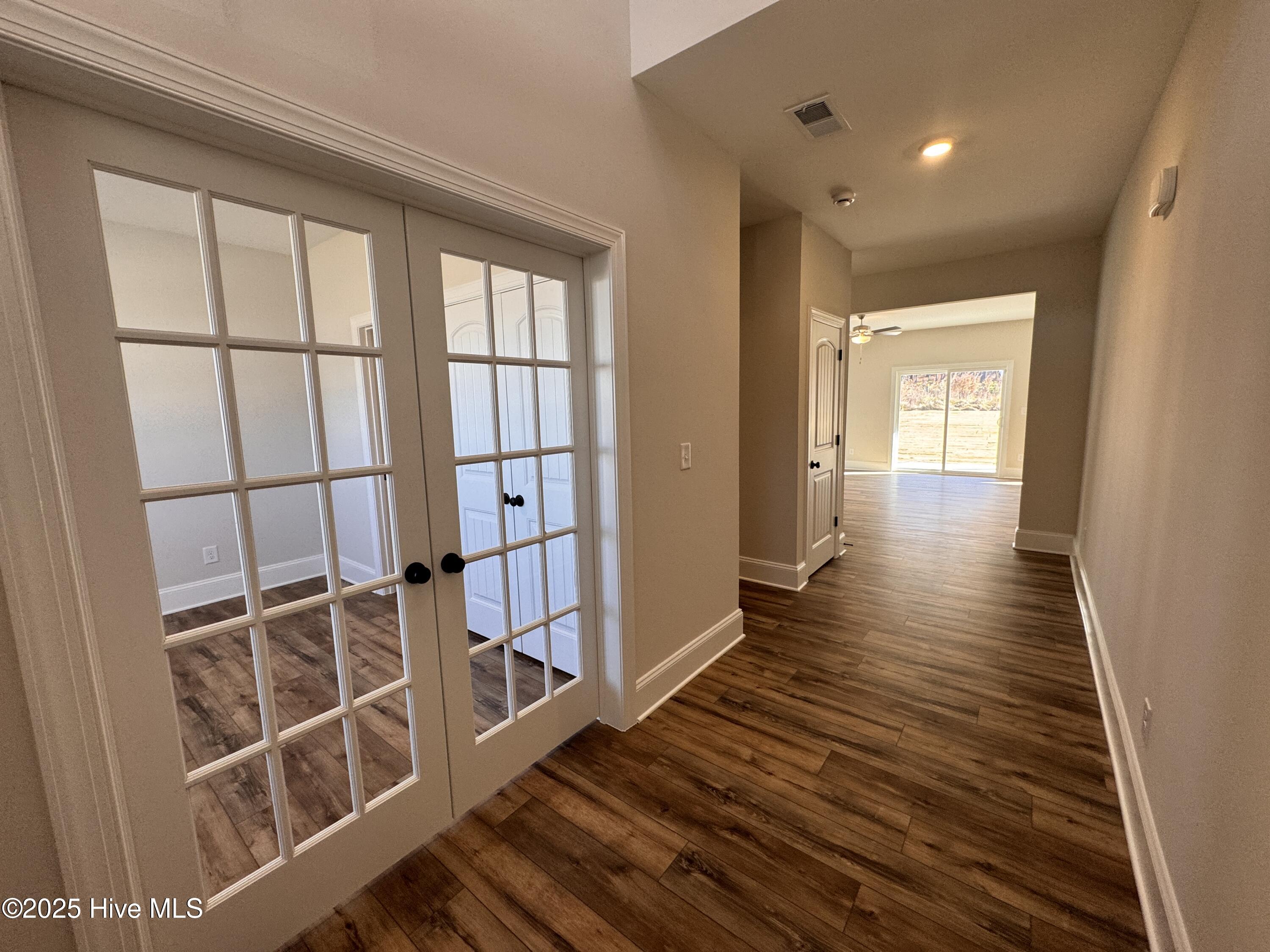 273 Rough Ridge Trail, 24, Aberdeen Unit: 24