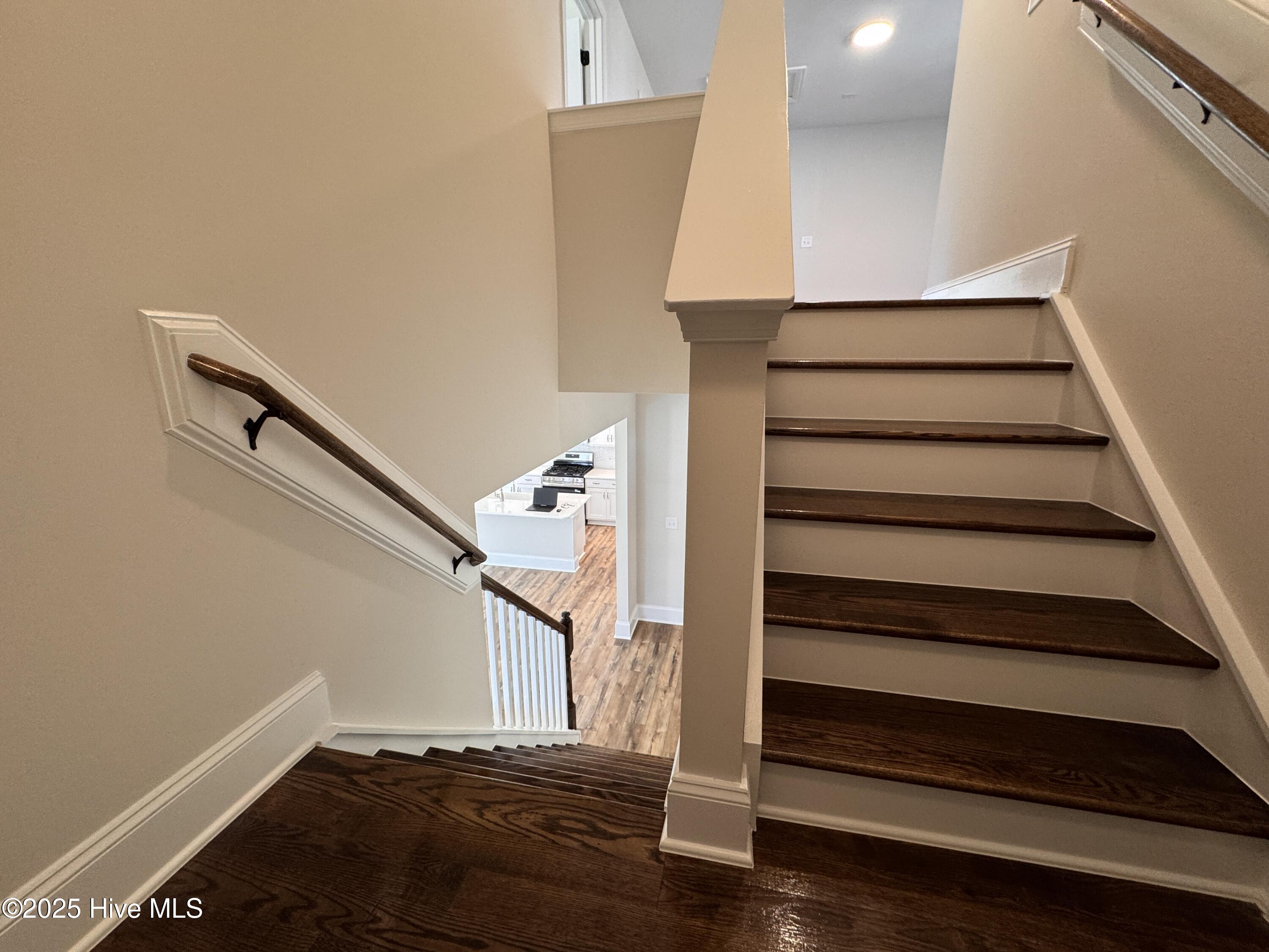 273 Rough Ridge Trail, 24, Aberdeen Unit: 24