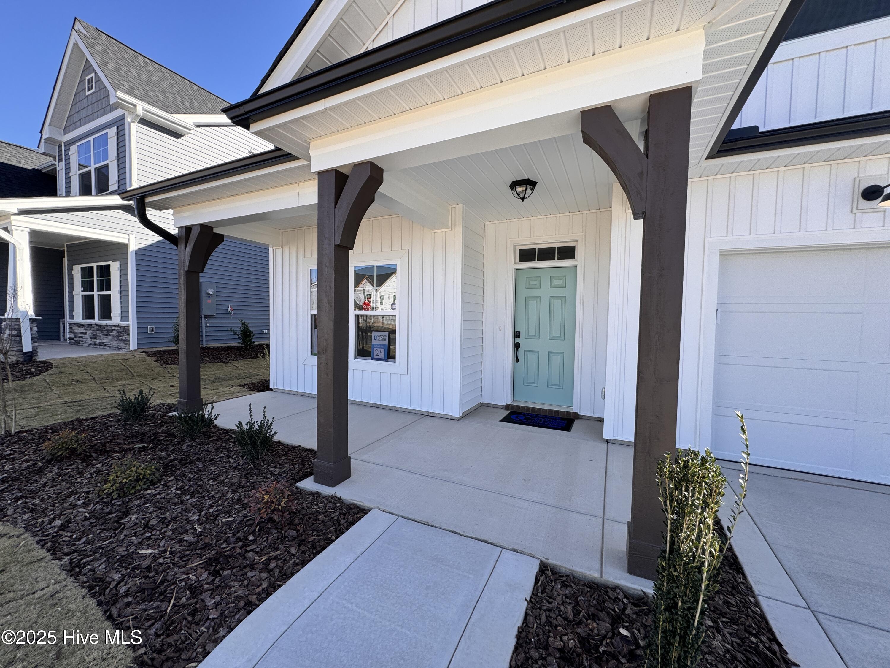 273 Rough Ridge Trail, 24, Aberdeen Unit: 24