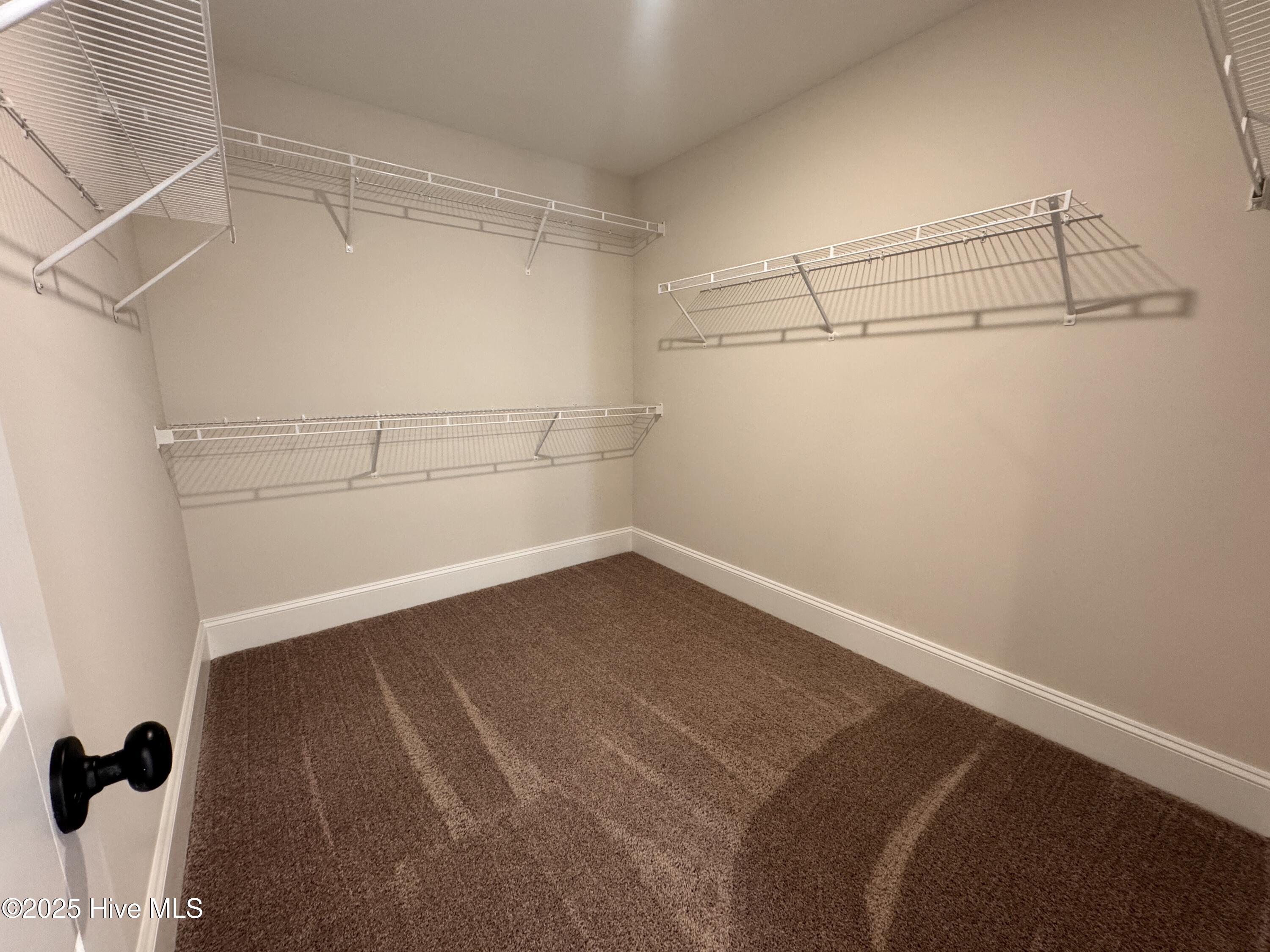 273 Rough Ridge Trail, 24, Aberdeen Unit: 24