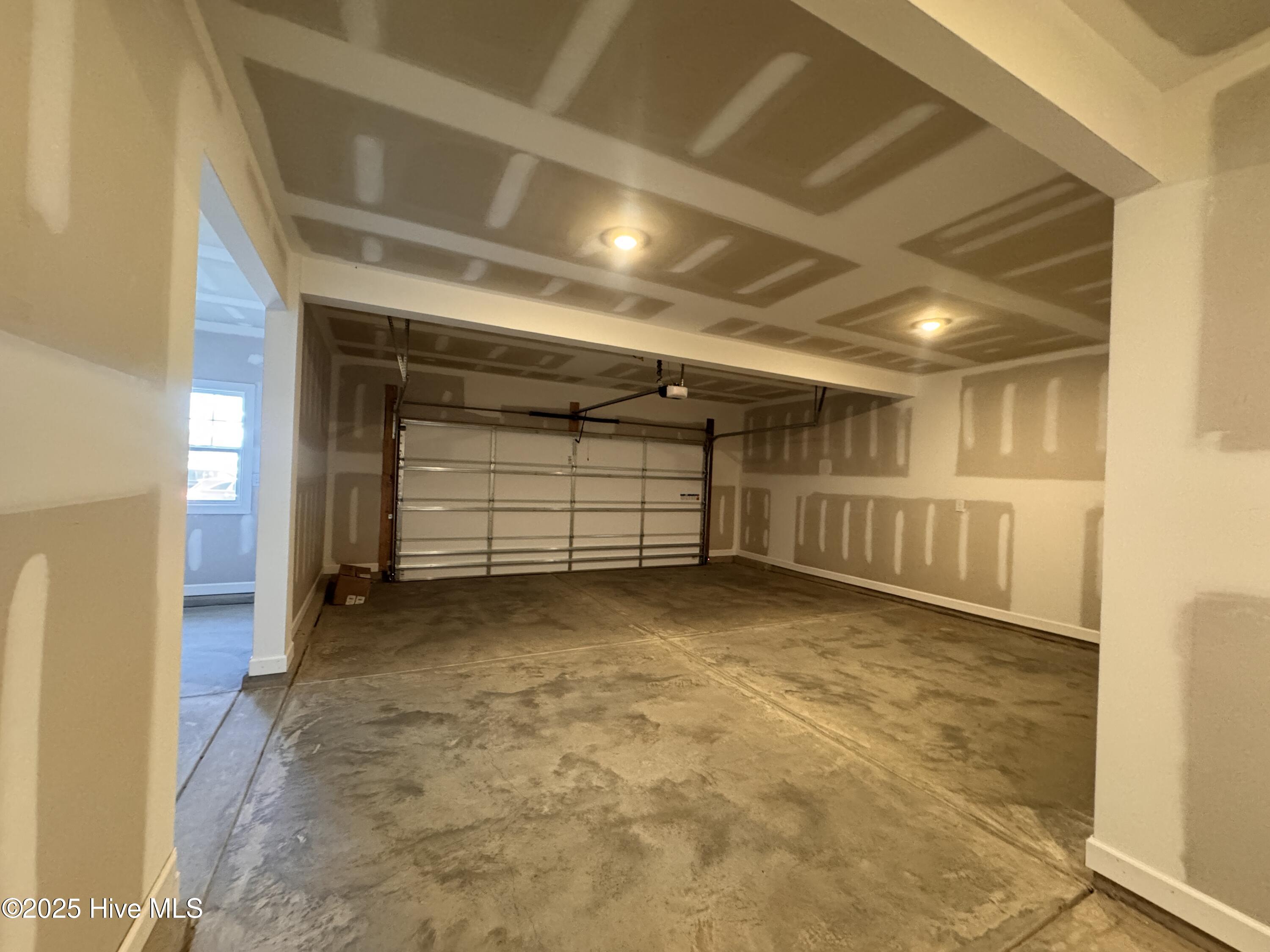 273 Rough Ridge Trail, 24, Aberdeen Unit: 24