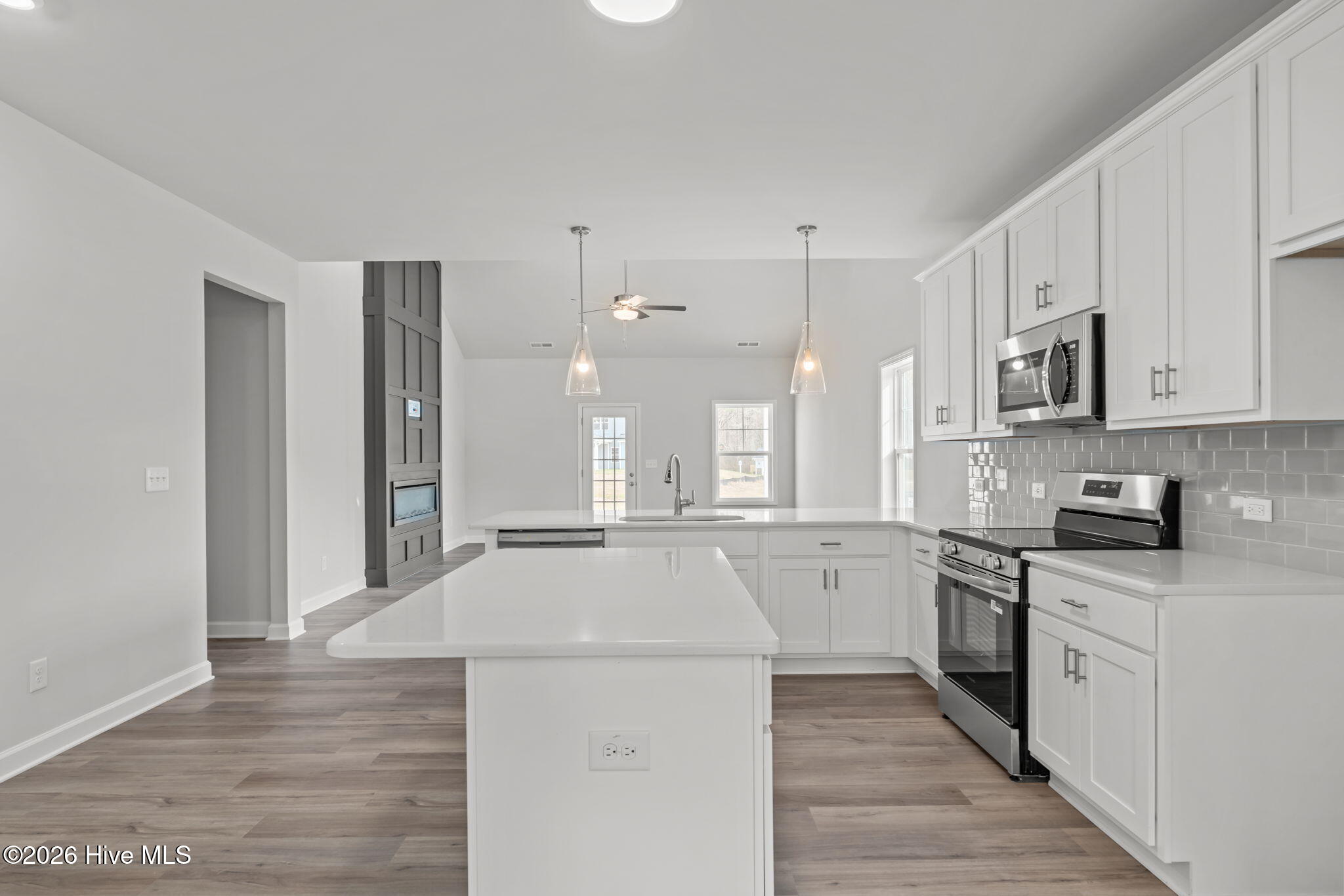 128 Michter Street, 69