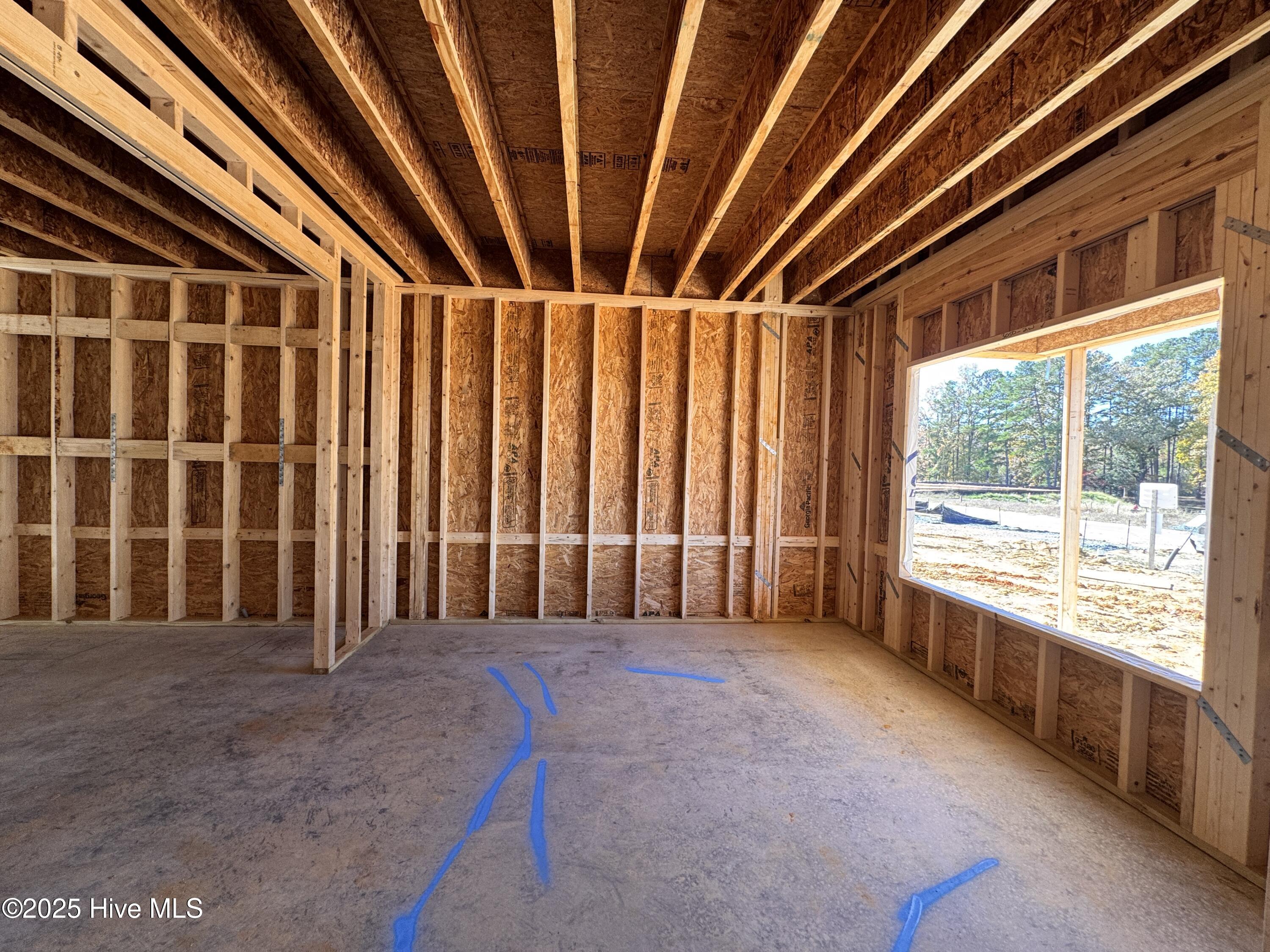 128 Michter Street, 69