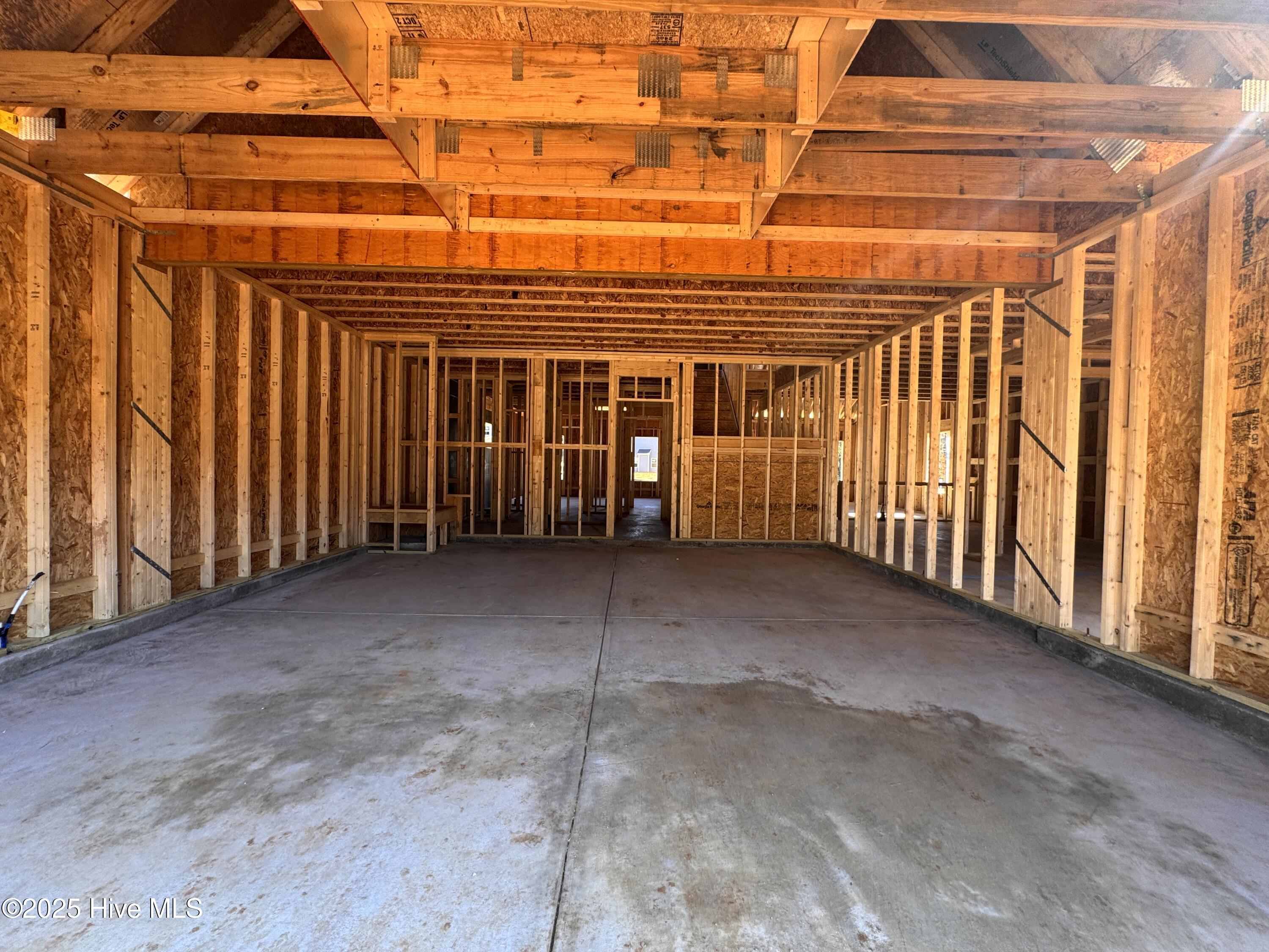 128 Michter Street, 69