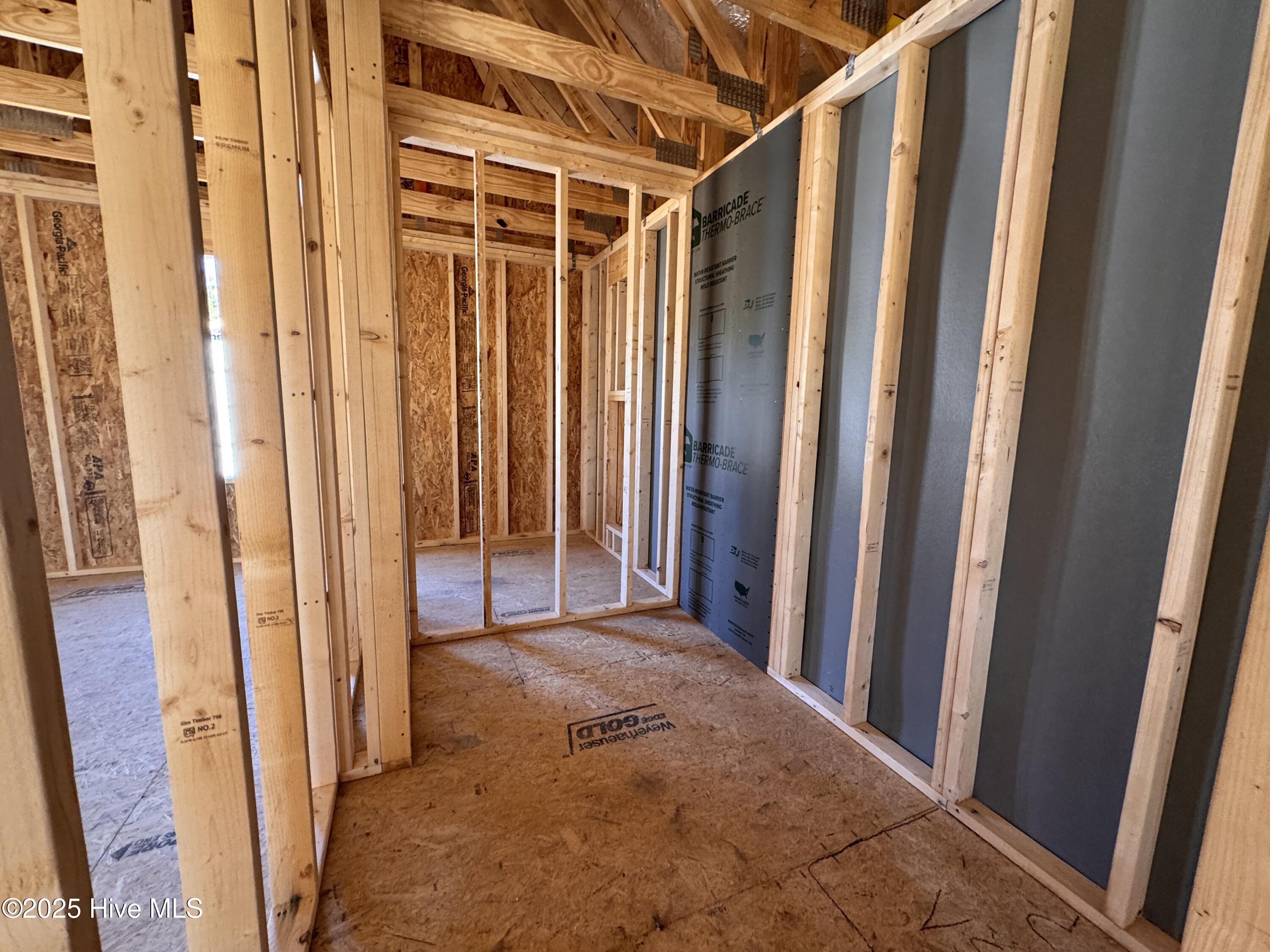 128 Michter Street, 69