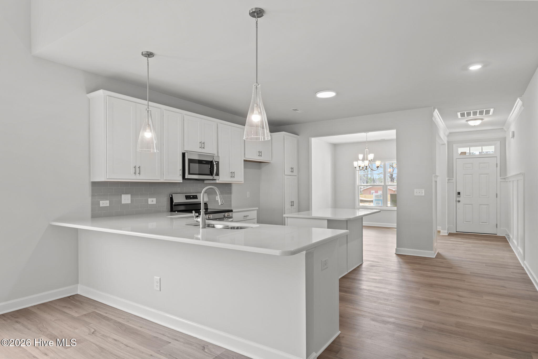 128 Michter Street, 69