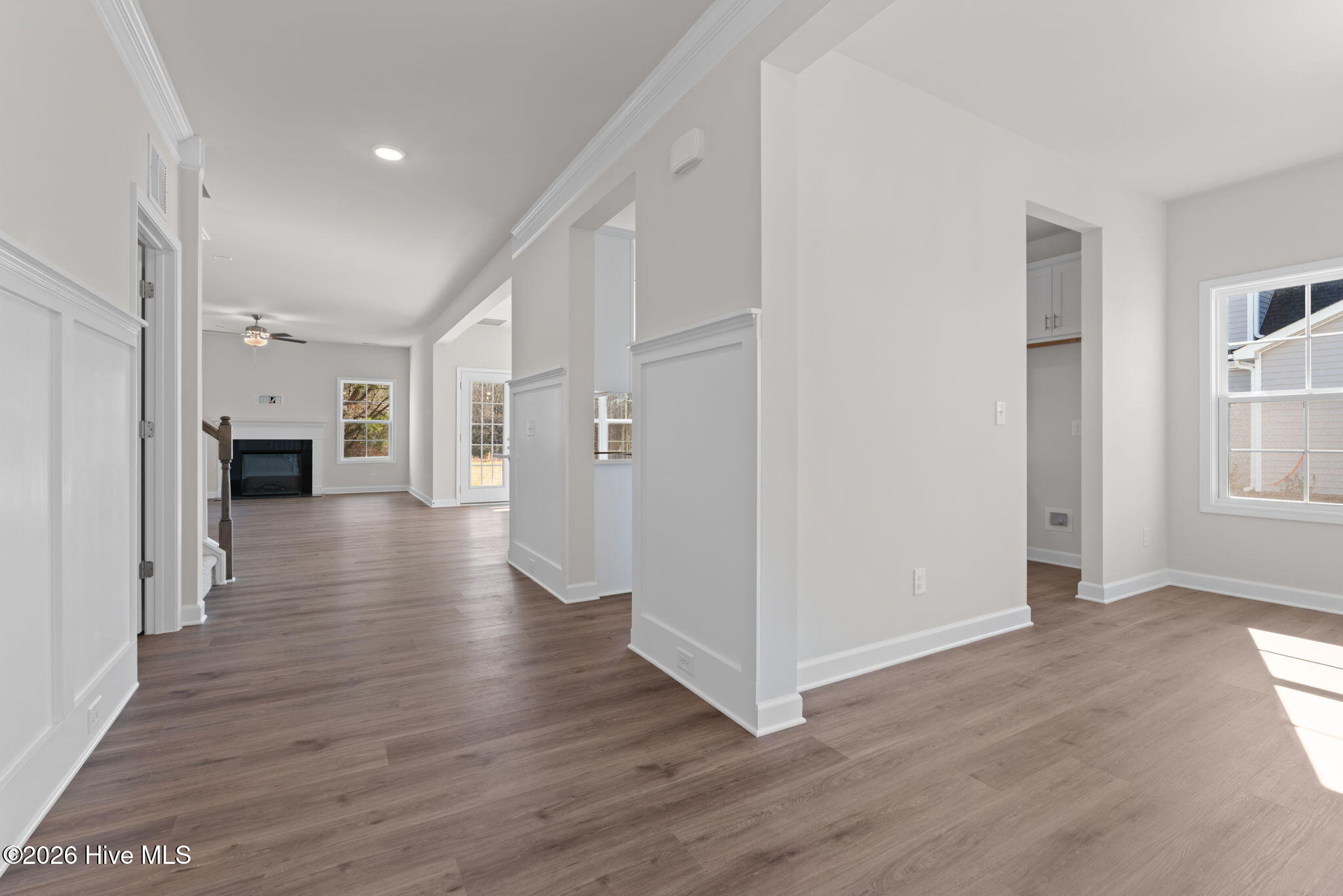 302 Elijah Way, 25