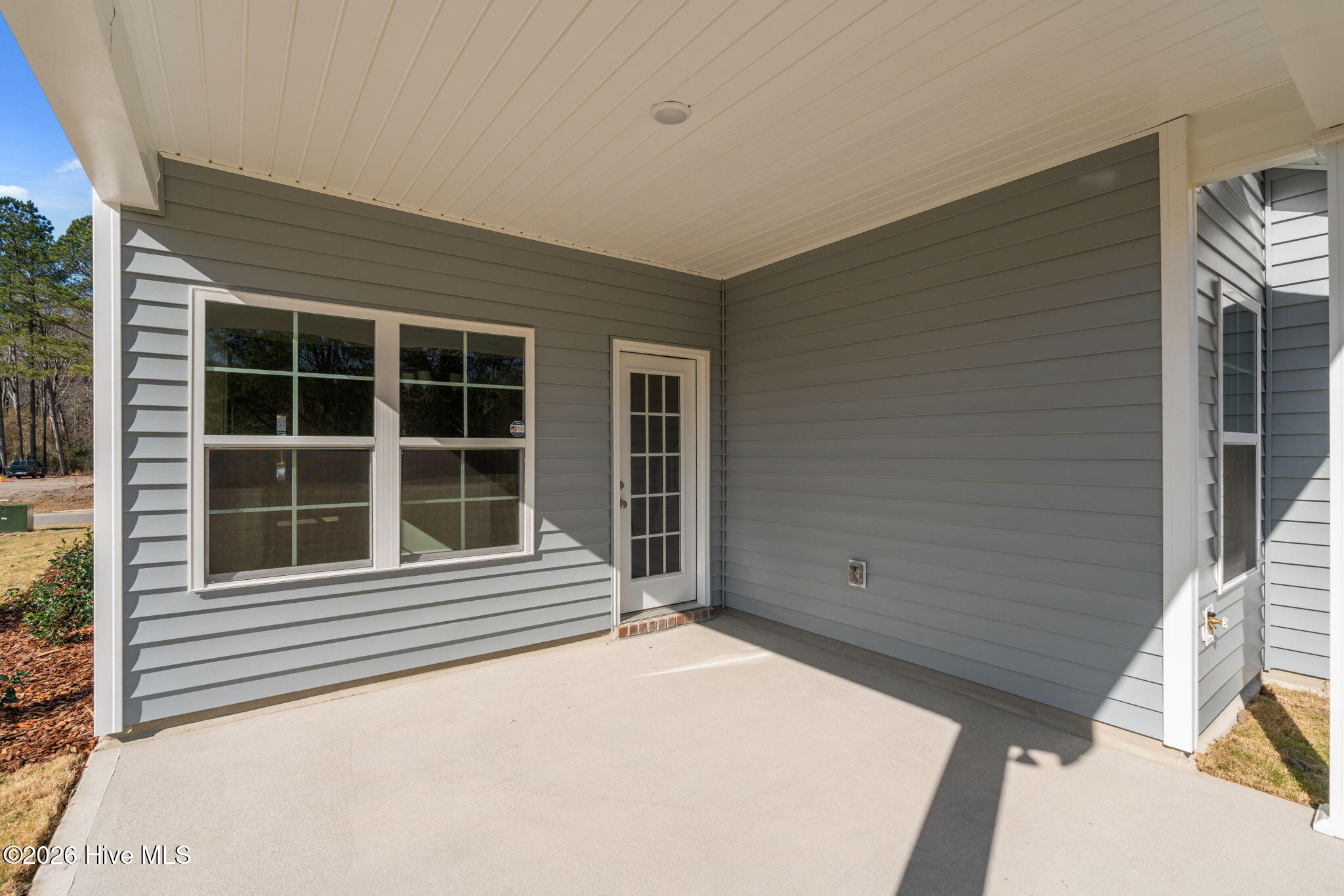 302 Elijah Way, 25