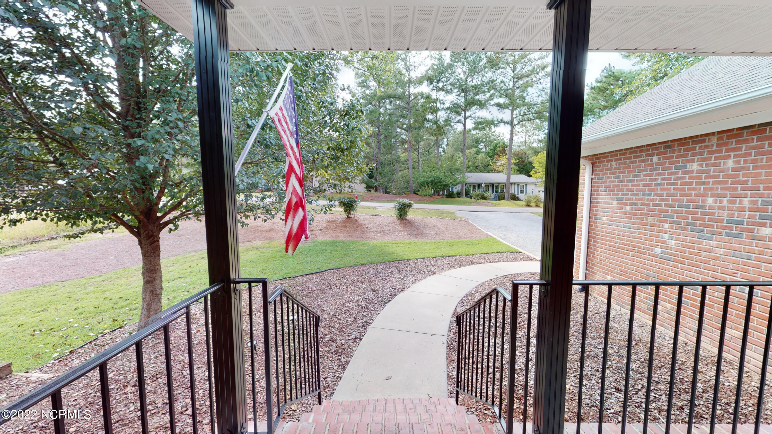 180 Sandhills Circle