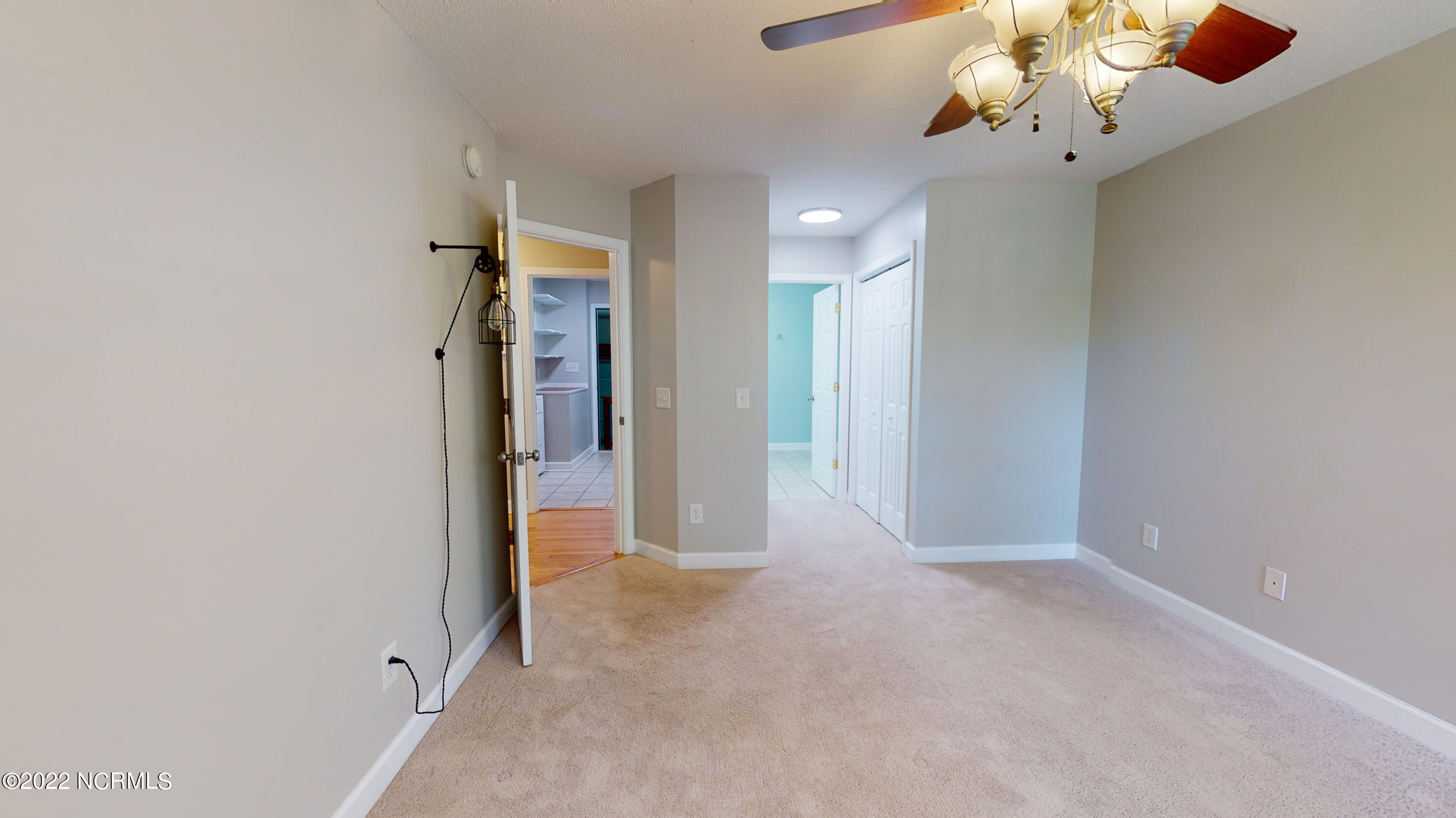 180 Sandhills Circle
