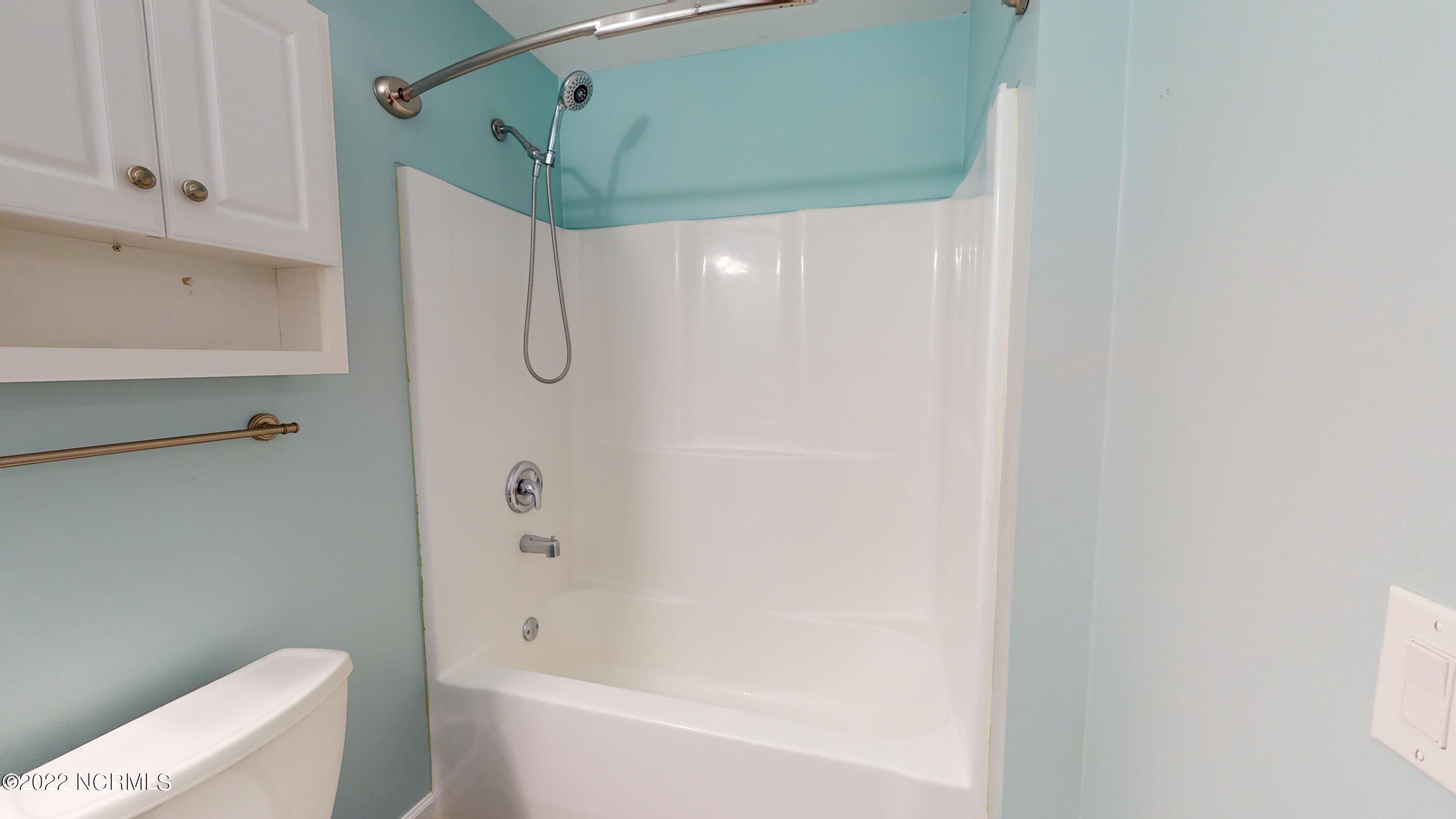 180 Sandhills Circle