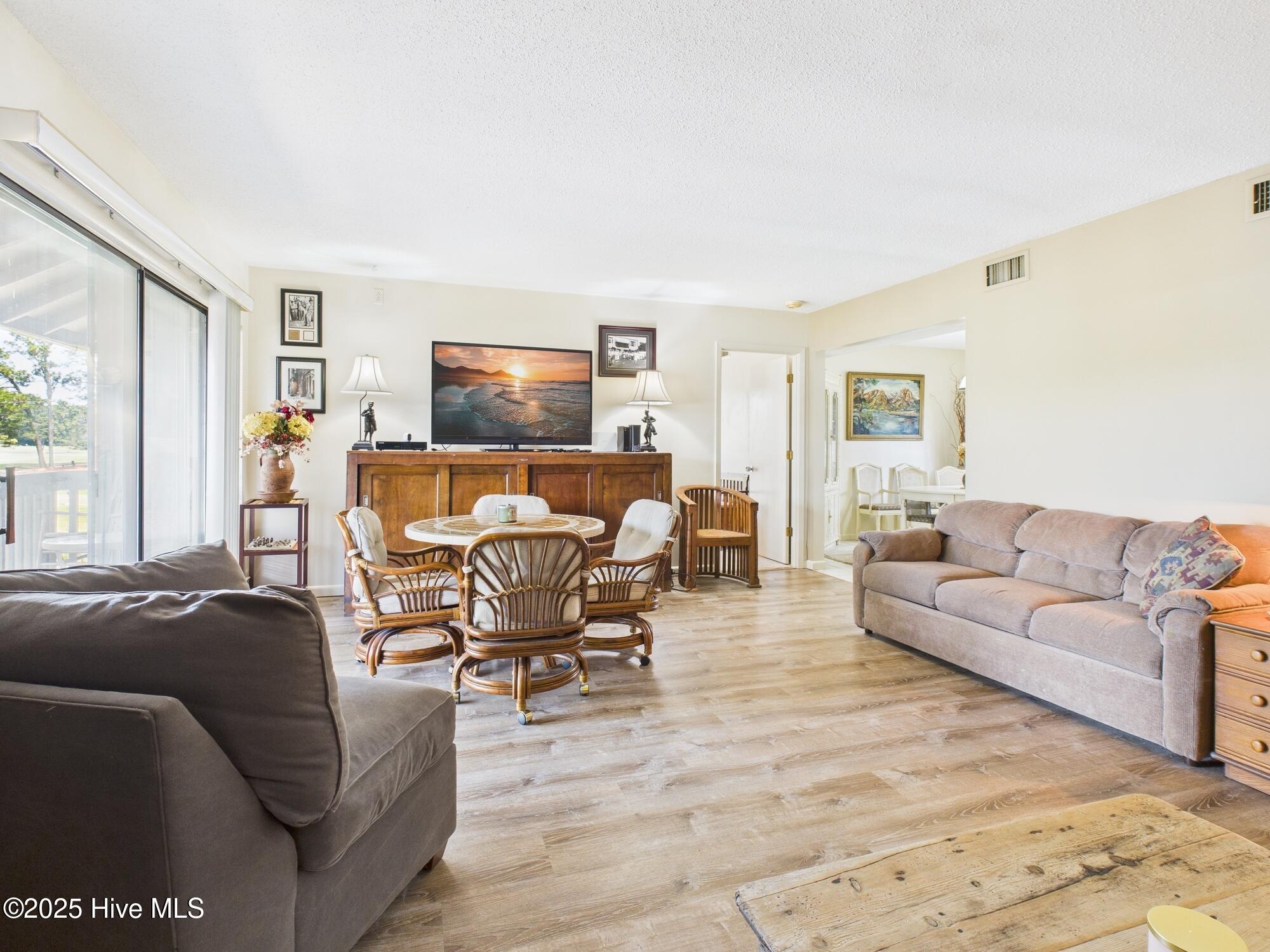 250 Sugar Gum Lane 201